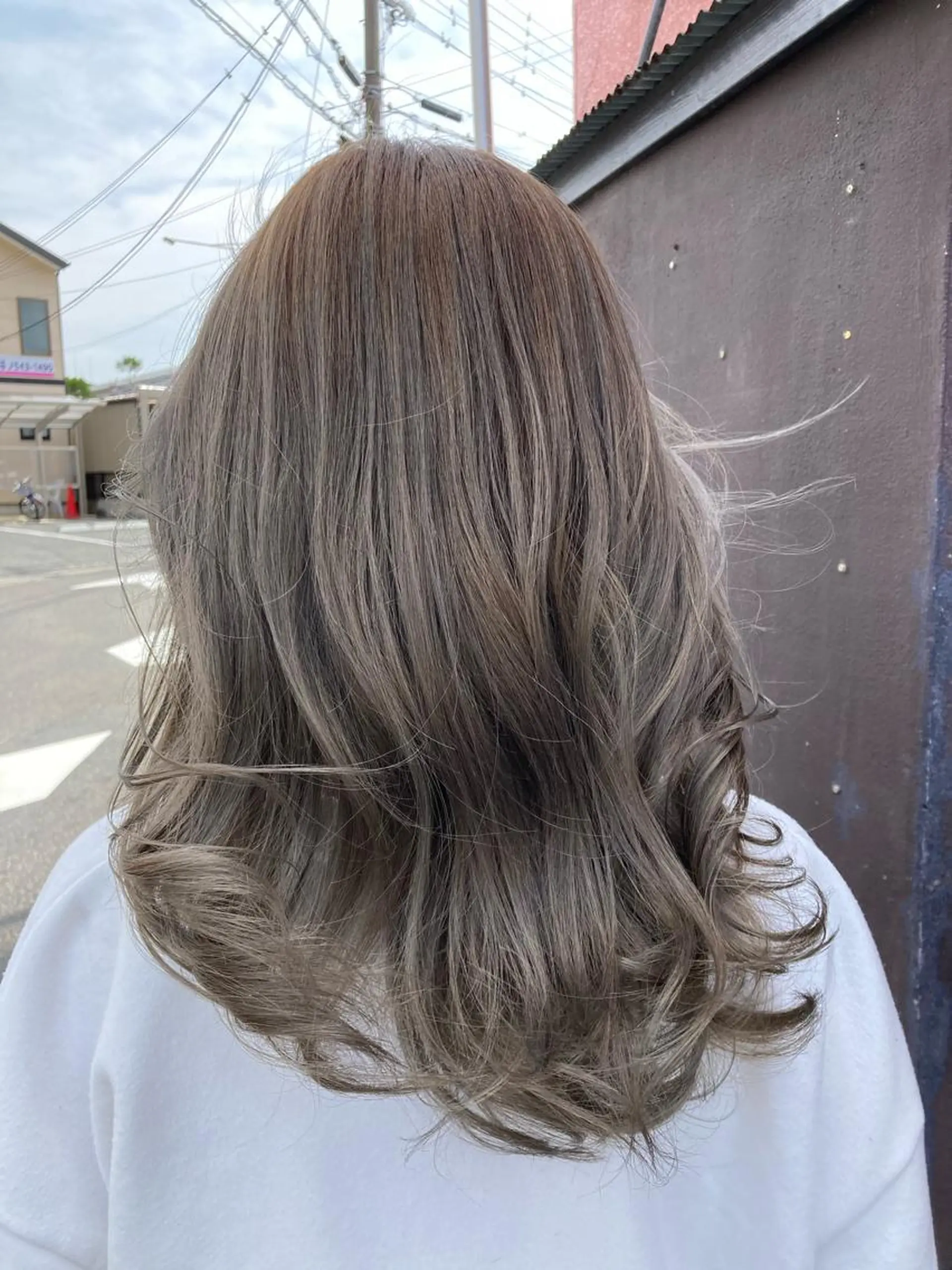 セミロング カラー hair&eye AMANDAのマツエク・マツパデザイン