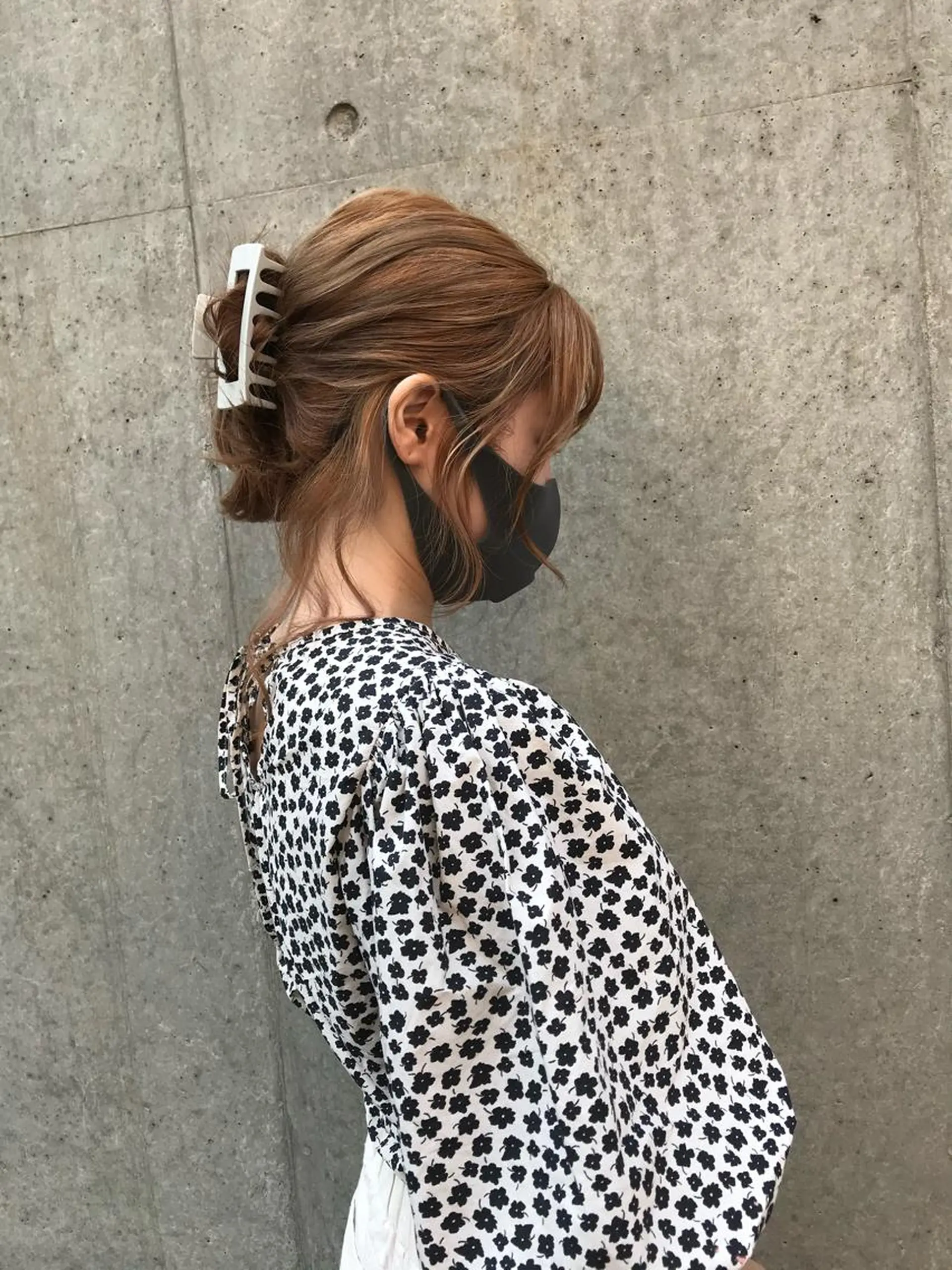 セミロング カラー ヘアアレンジ サカグチユキナ 【tocca】のヘアスタイル
