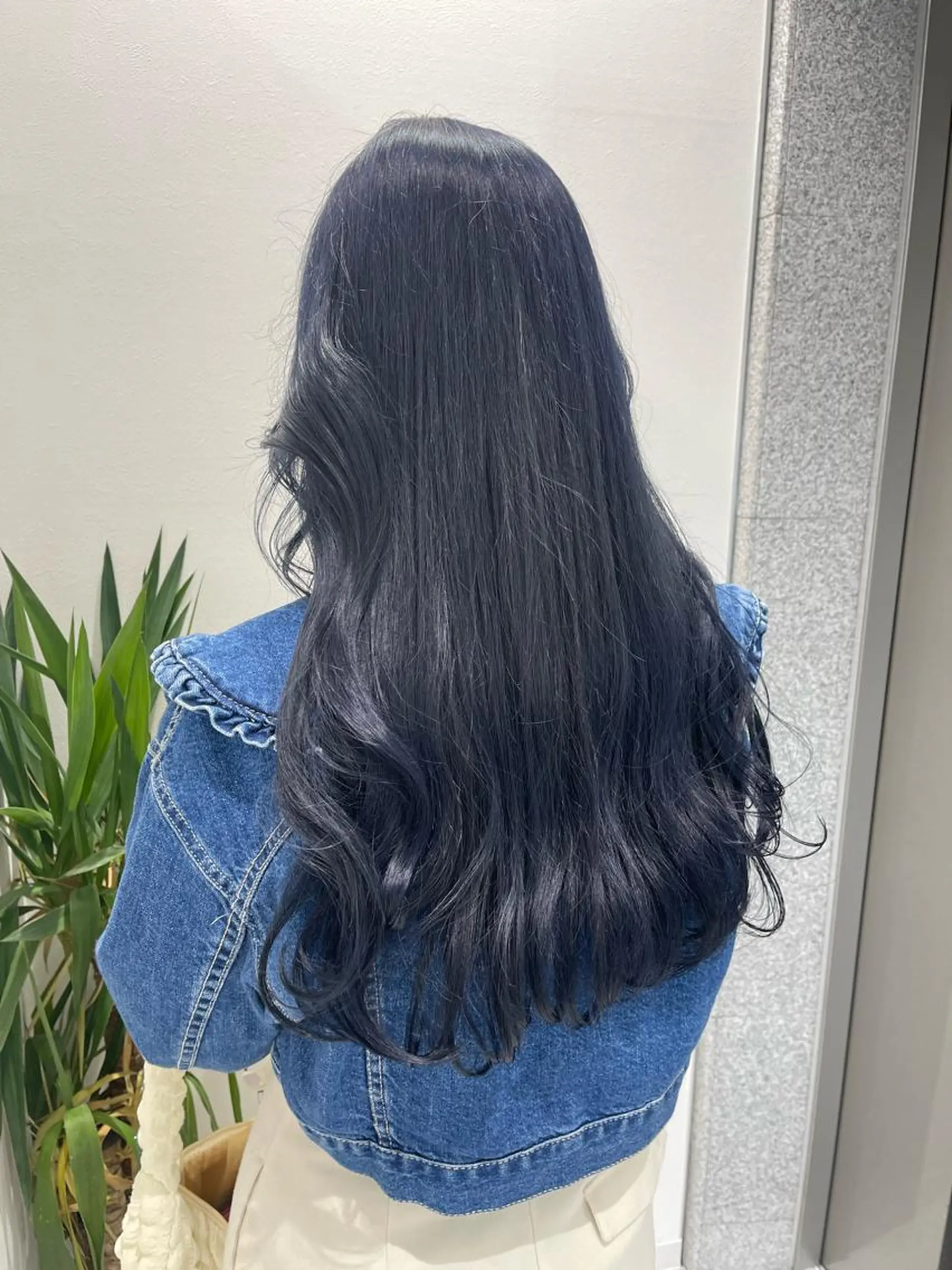 ロング カラー ブルーカラー ブルーグレー ブルーグレージュ 透明感カラー グレージュ ブリーチなし🩶 グレージュのヘアスタイル