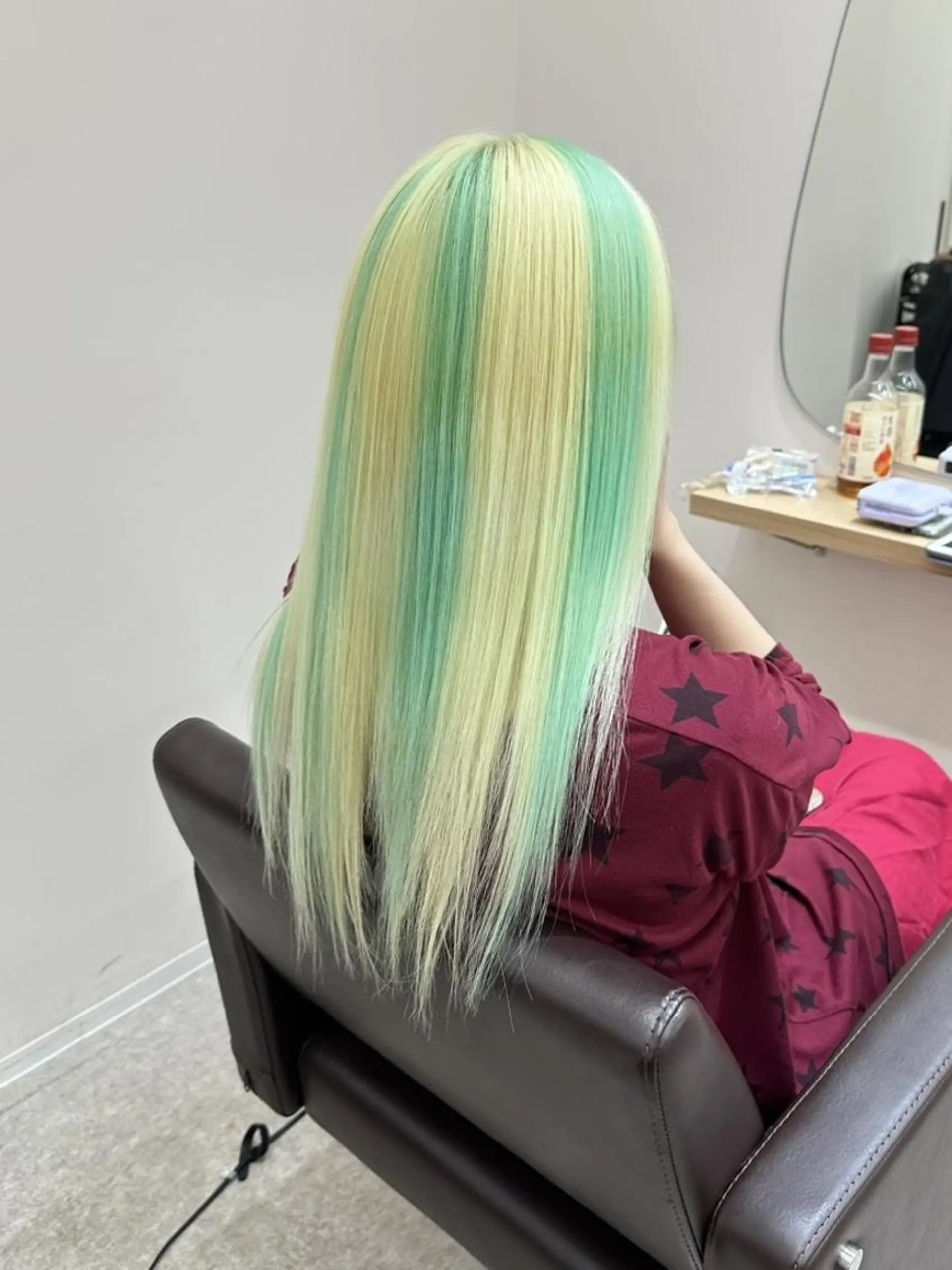 ロング カラー ブリーチ ダブルカラー ✨【公式】 juhl.横浜✨のヘアスタイル