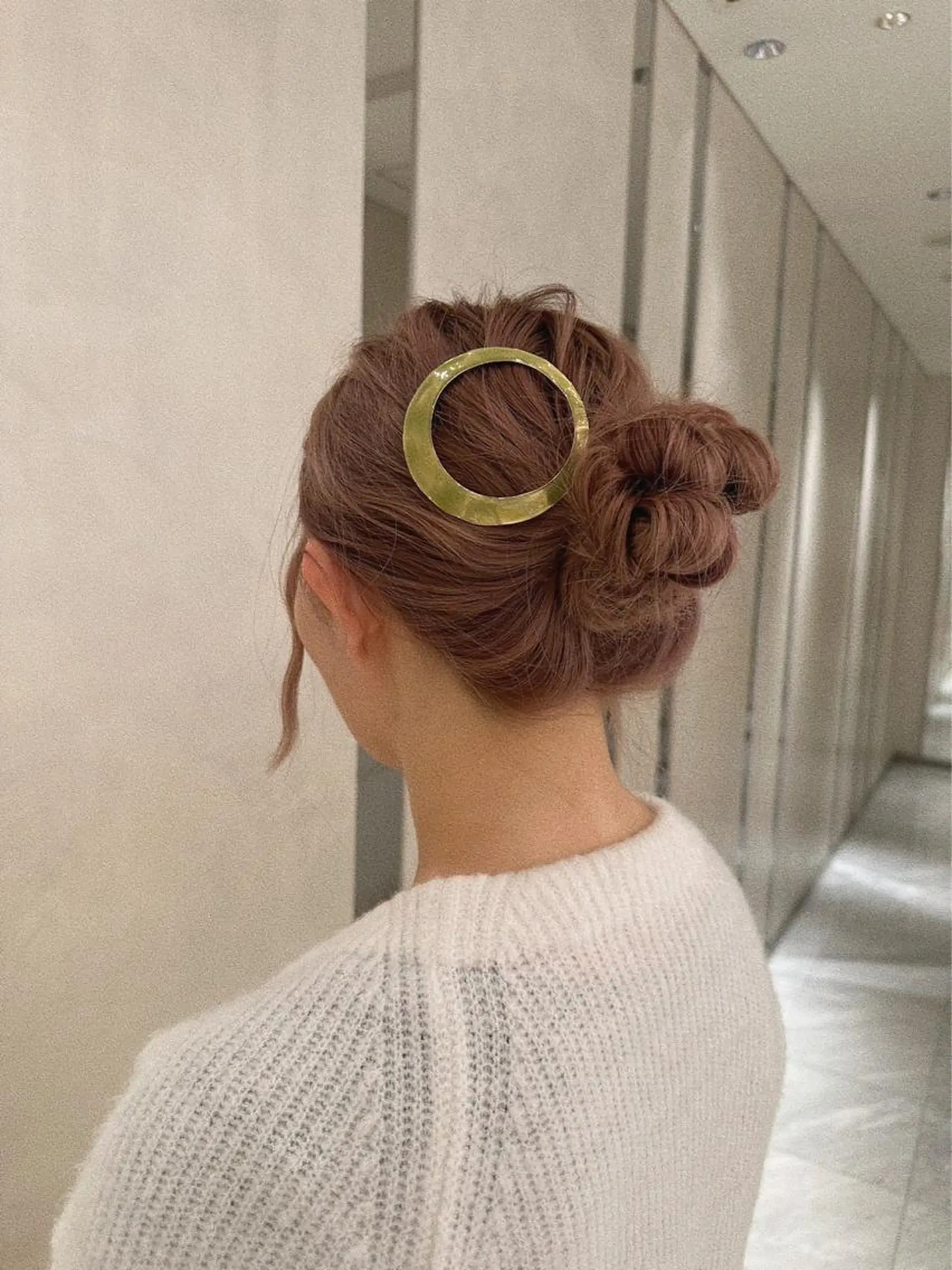 カラー ヘアアレンジ ブリーチカラー/ベー ジュ/Hono🦖のヘアスタイル