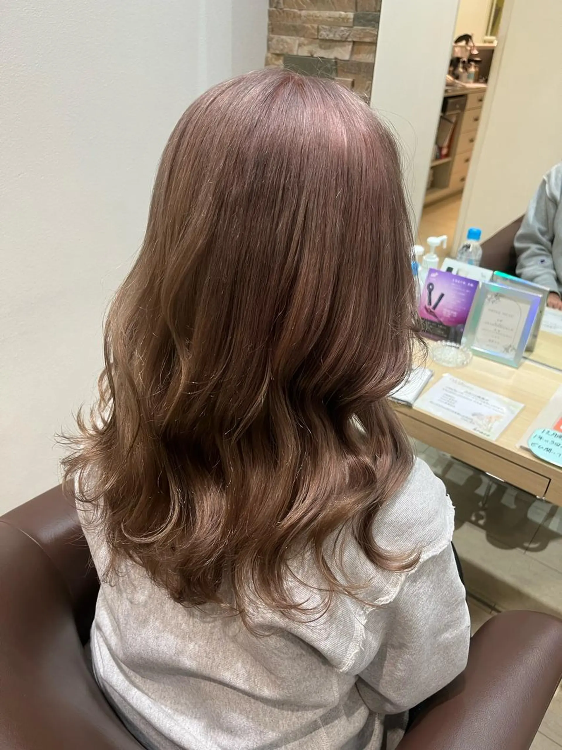 カラー グレージュ/透け感 カラー/透明感カラーのヘアスタイル