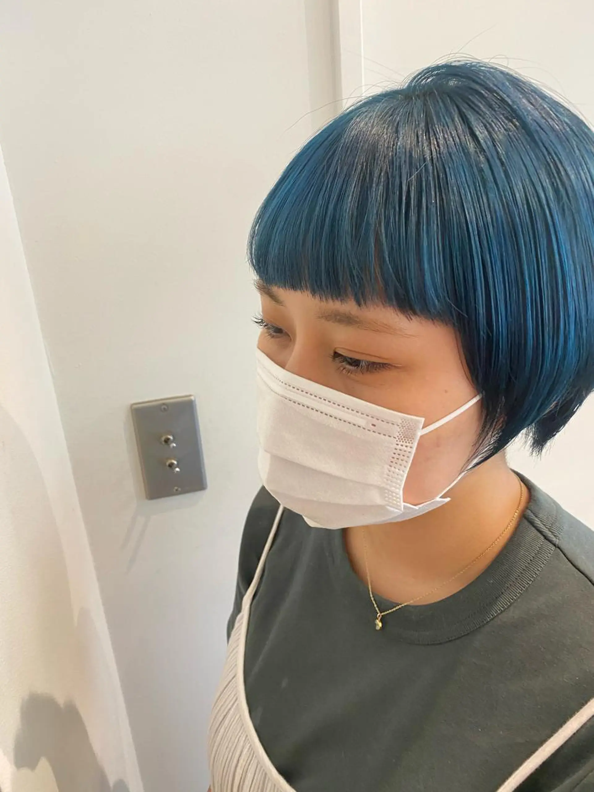 ショート カラー stylist トモヤのヘアスタイル