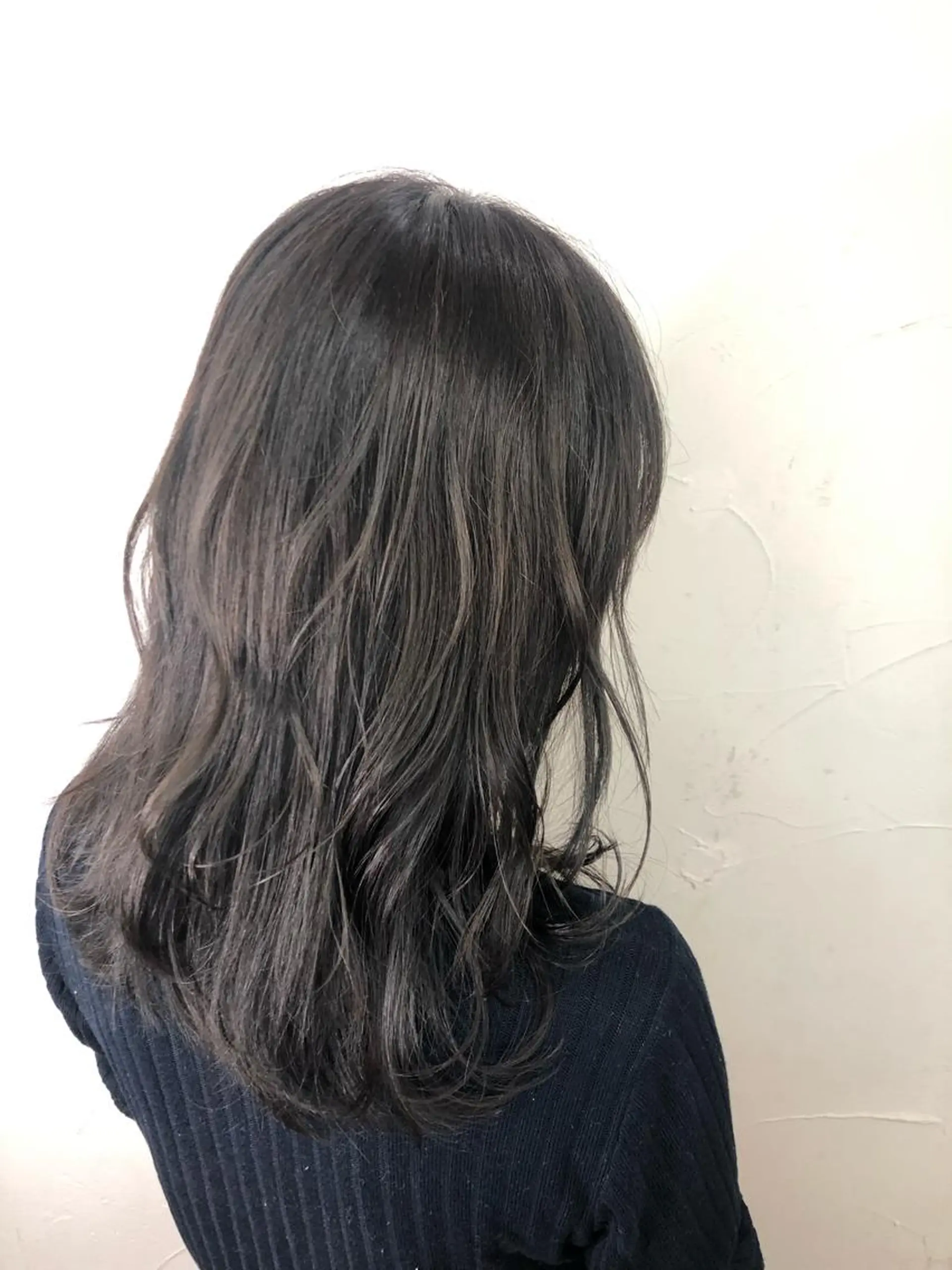 セミロング 西山梨々【5/1〜 復帰致します🌼】のヘアスタイル