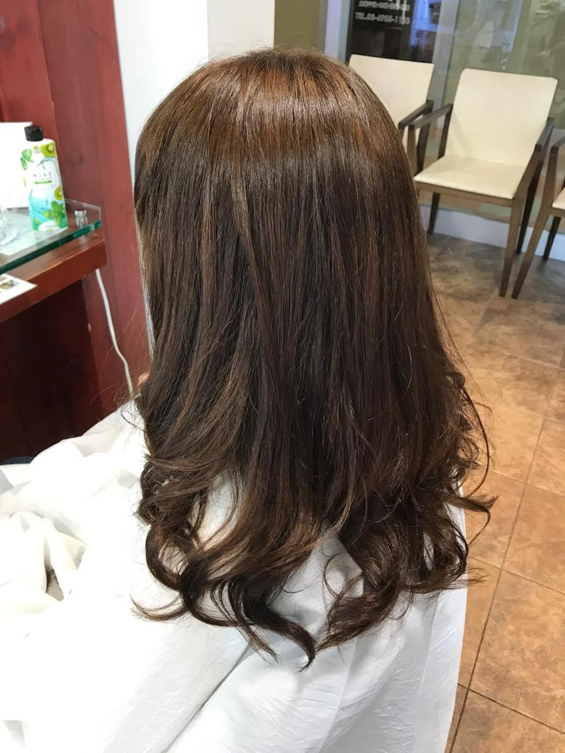 セミロング 嶋村 望美のヘアスタイル