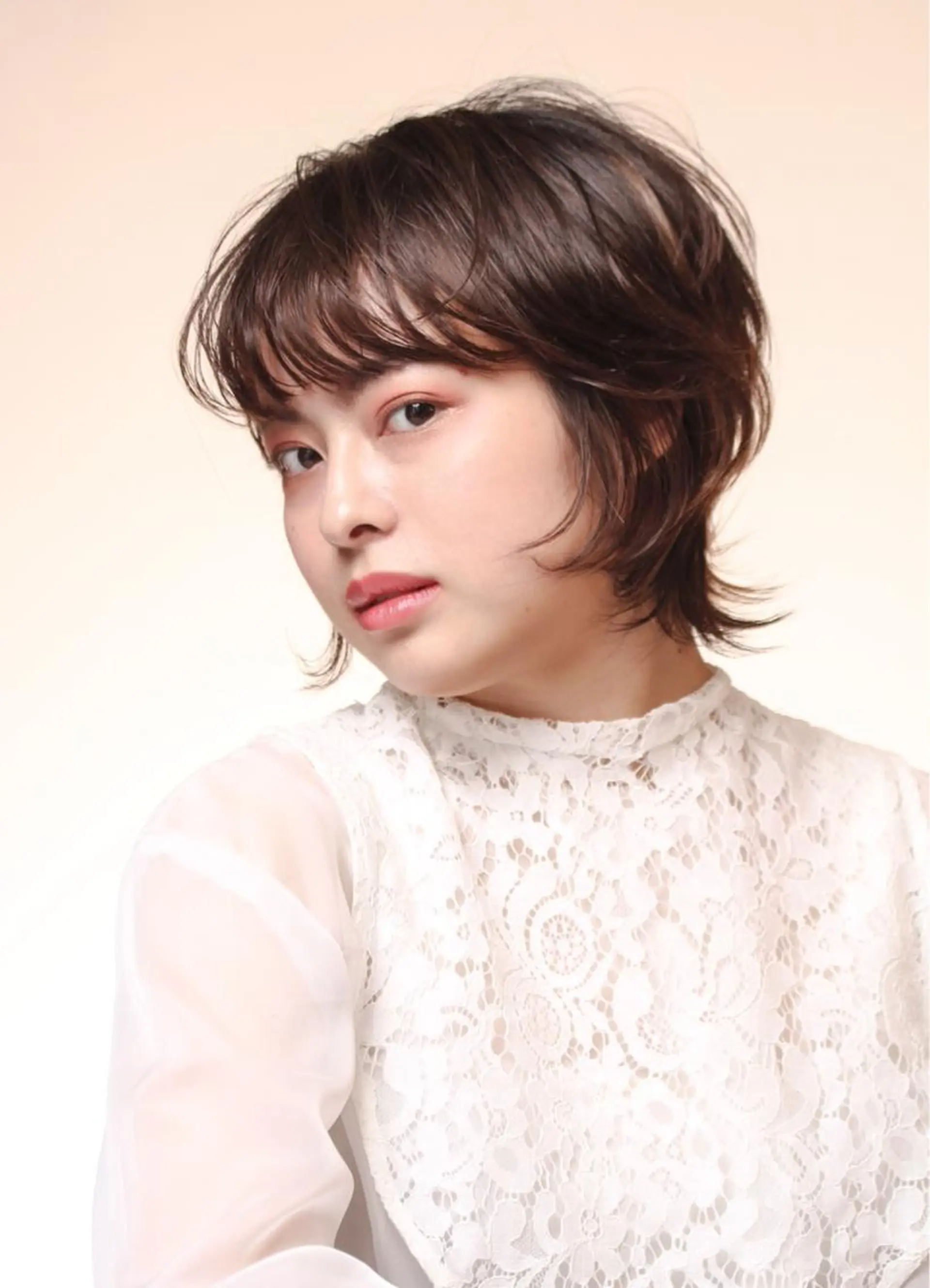 ショート マツノ ユウキのヘアスタイル