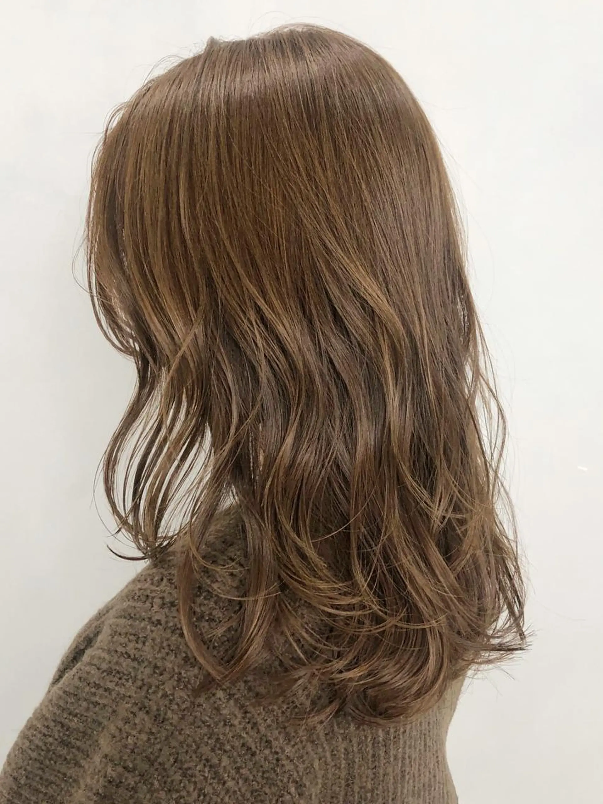 ミディアム カラー パーマ ヘアアレンジ ブラウンカラー ITbyALBUM 中野店のヘアスタイル