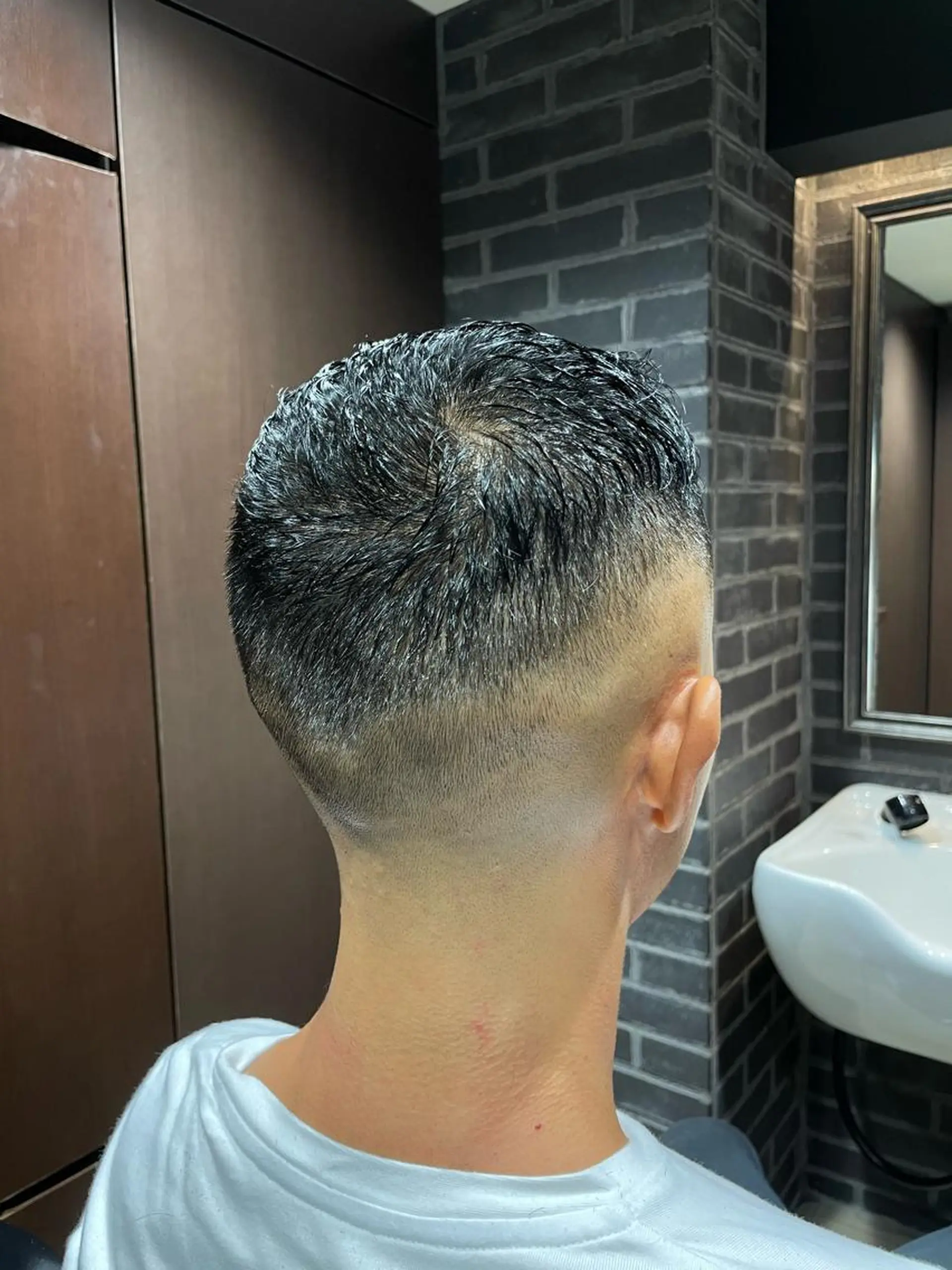 メンズ 横尾 太尊ビジネススタイルのヘアスタイル