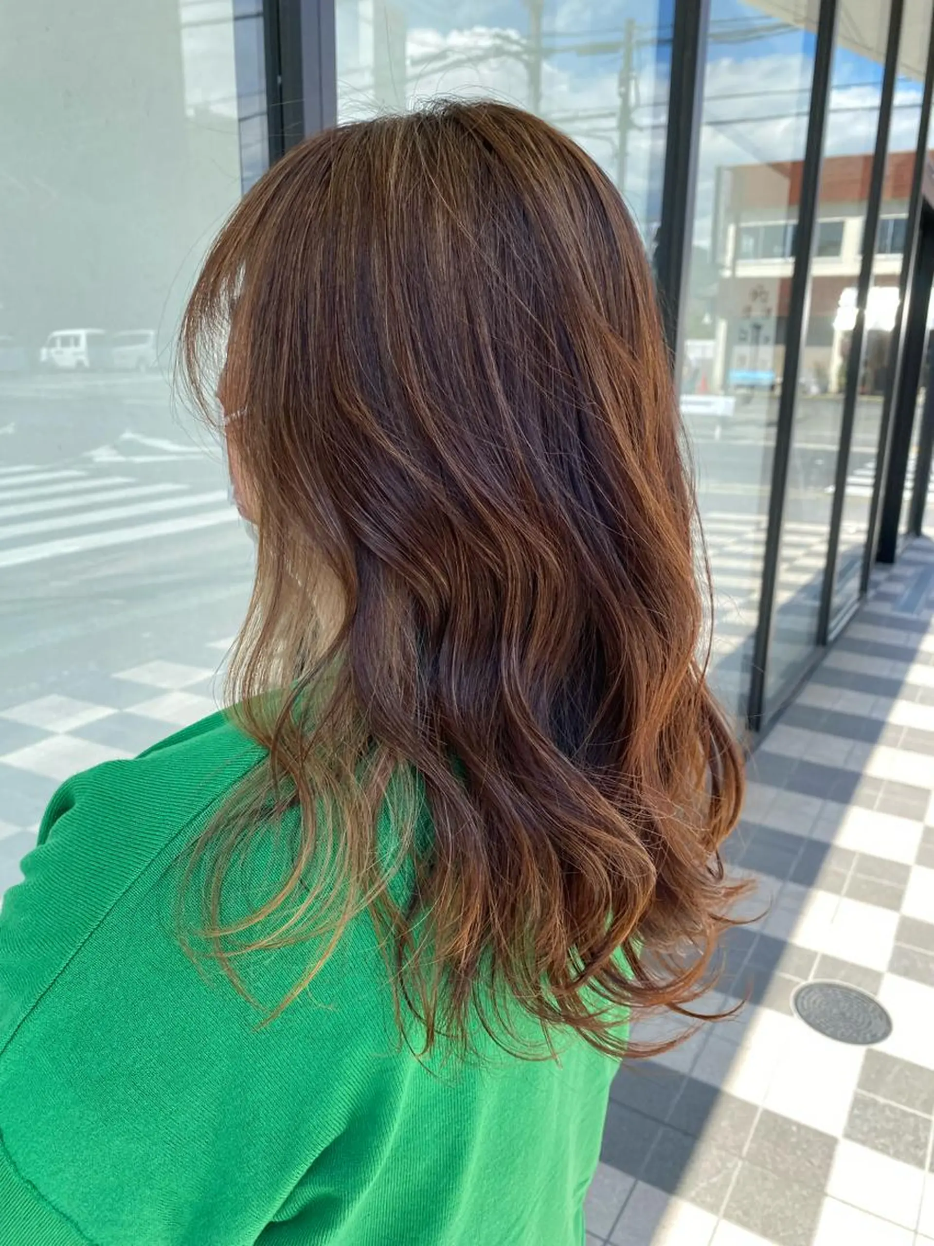 セミロング カラー ベージュカラー ハイライトカラー インナーカラー ハイライト カット ヘアカラー オスズ 🎀´-のヘアスタイル