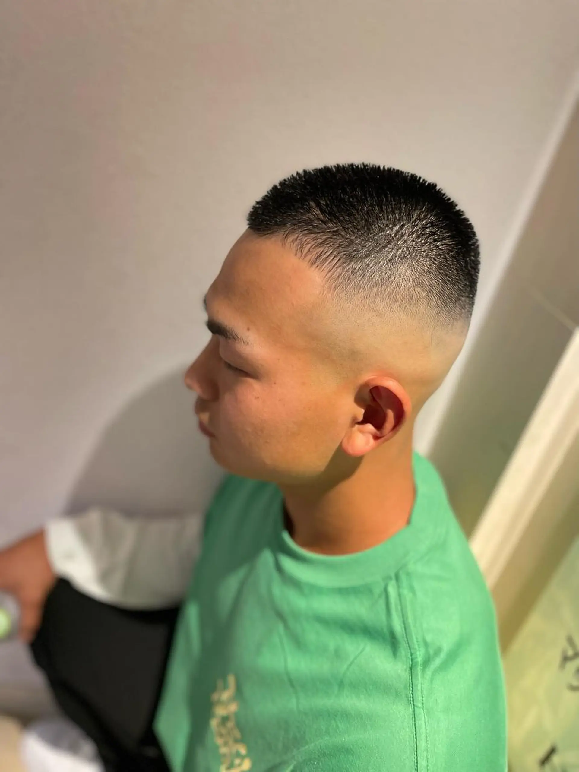 ショート 中越 仁一郎のヘアスタイル