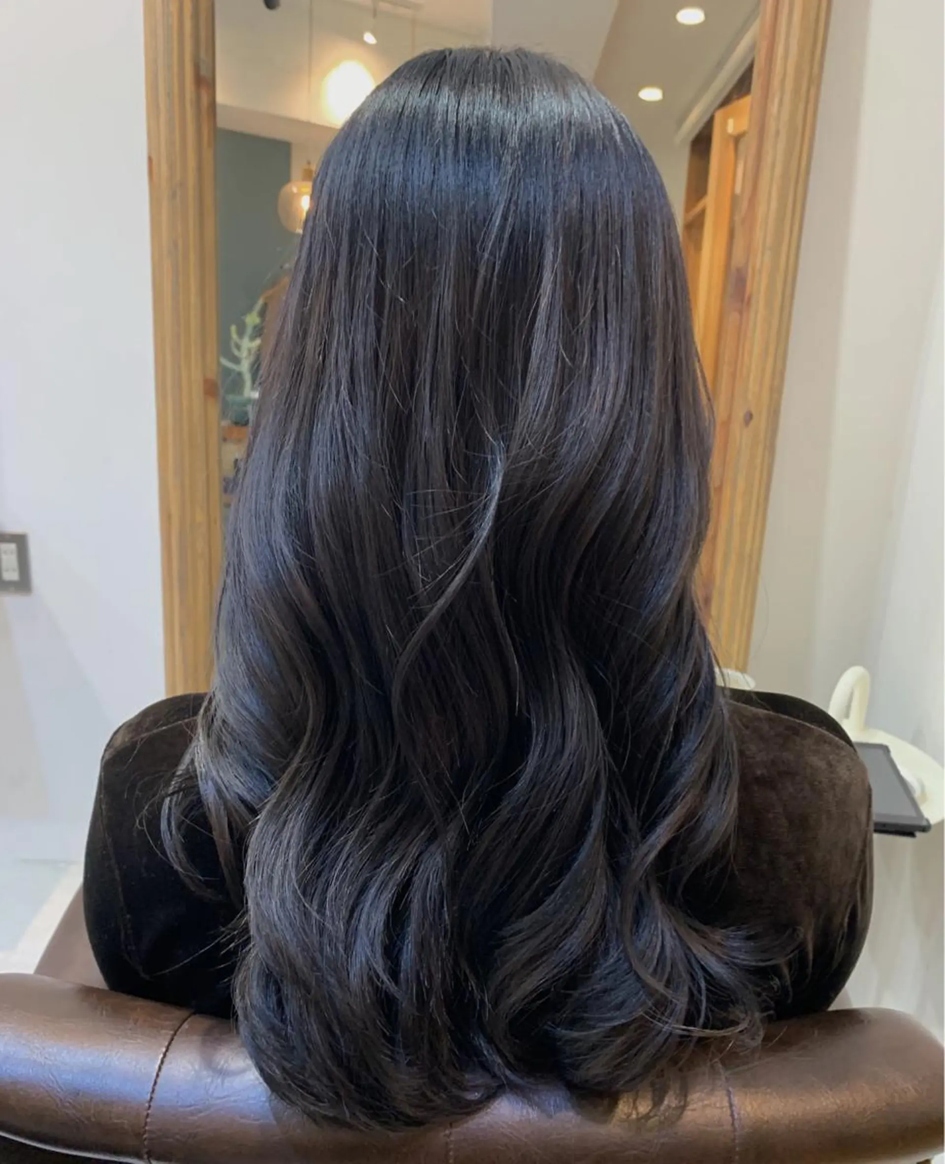 ロング REONA🪽✨薬院 レイヤーカット🫧のヘアスタイル