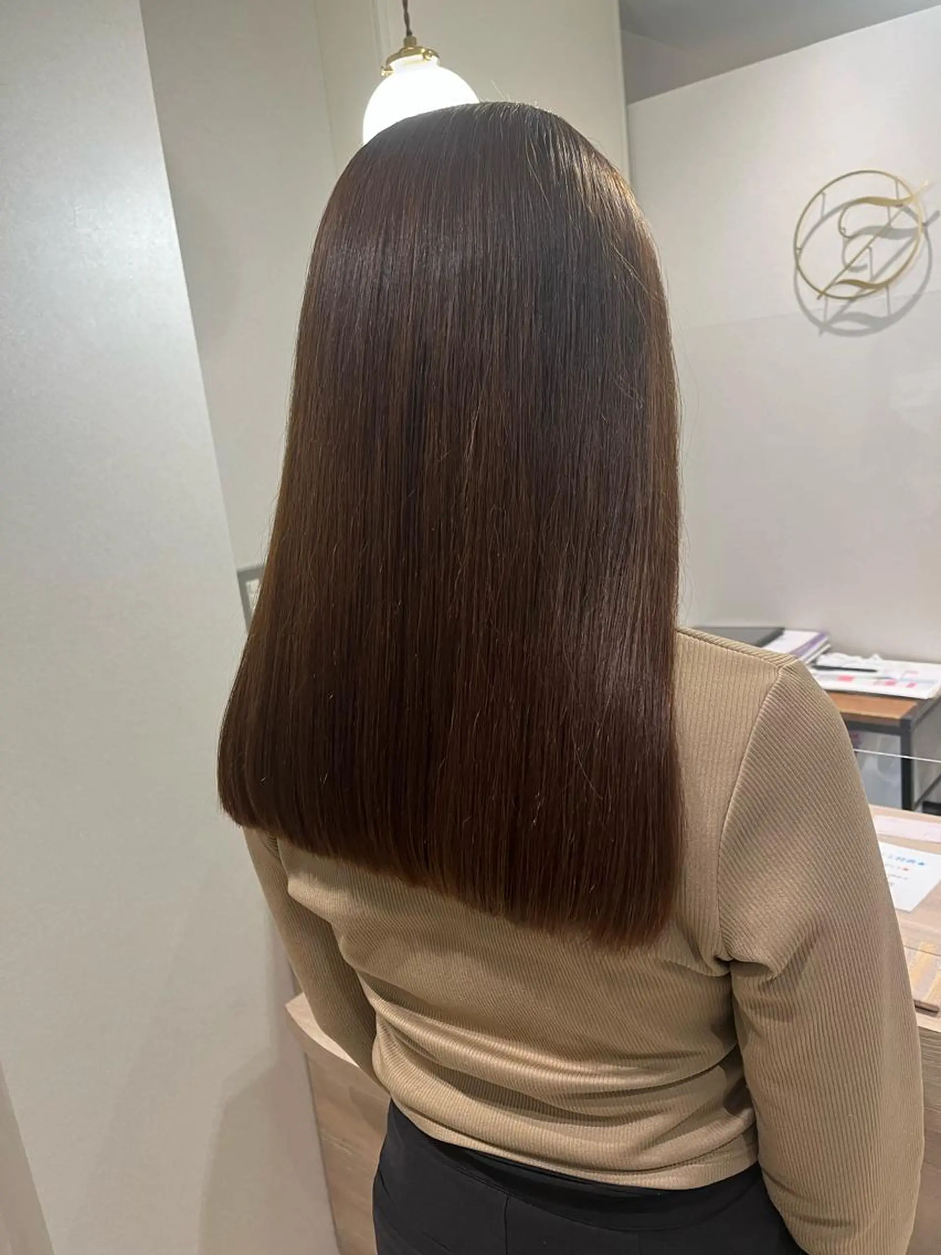 セミロング レイヤーカット🖤 SAYAのヘアスタイル