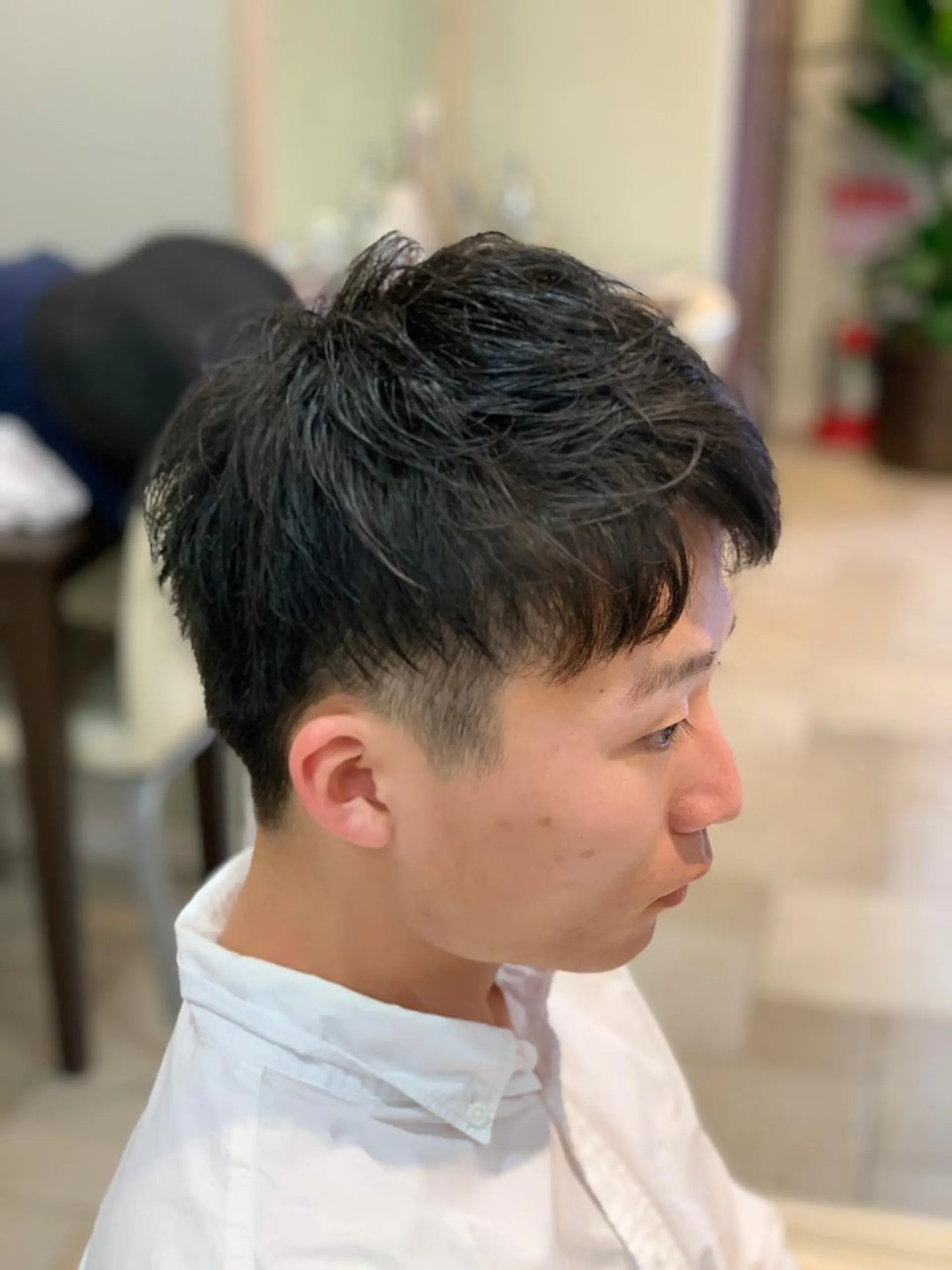 ショート メンズ ツーブロック 髪質改善/白髪ぼかし /ブリーチ/ヨナミネのヘアスタイル