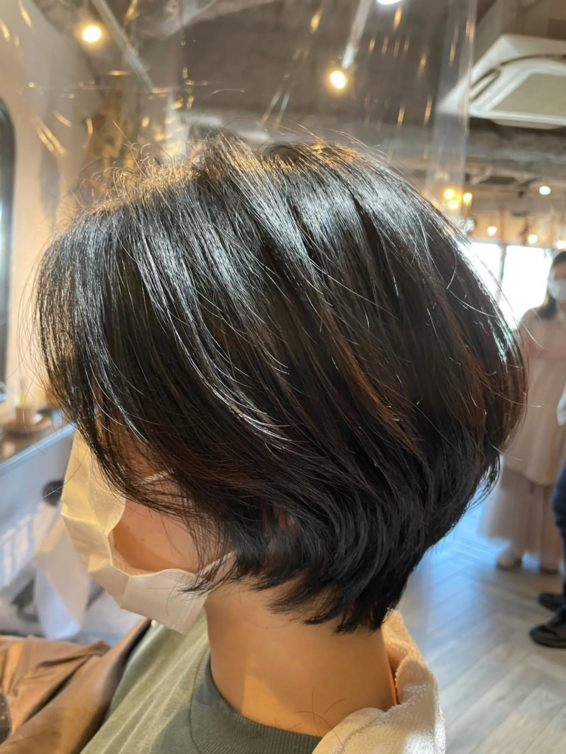 ショート 久永 悠加のヘアスタイル