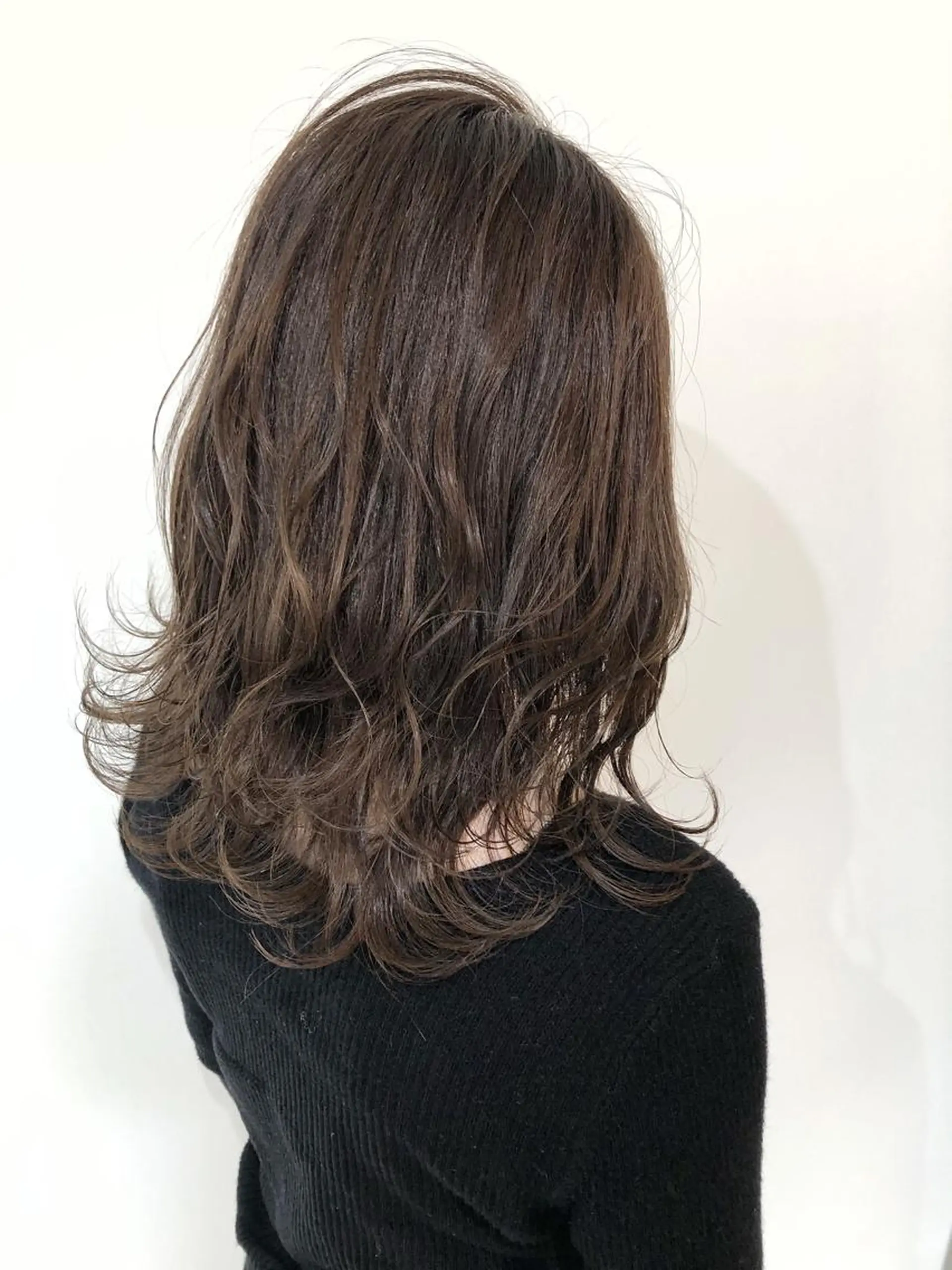 ミディアム ミディアムパーマ アッシュ ボブ エクステ 外国人風カラー カット ヘアカラー 夜23時まで予約🉑 reverieあきらのヘアスタイル