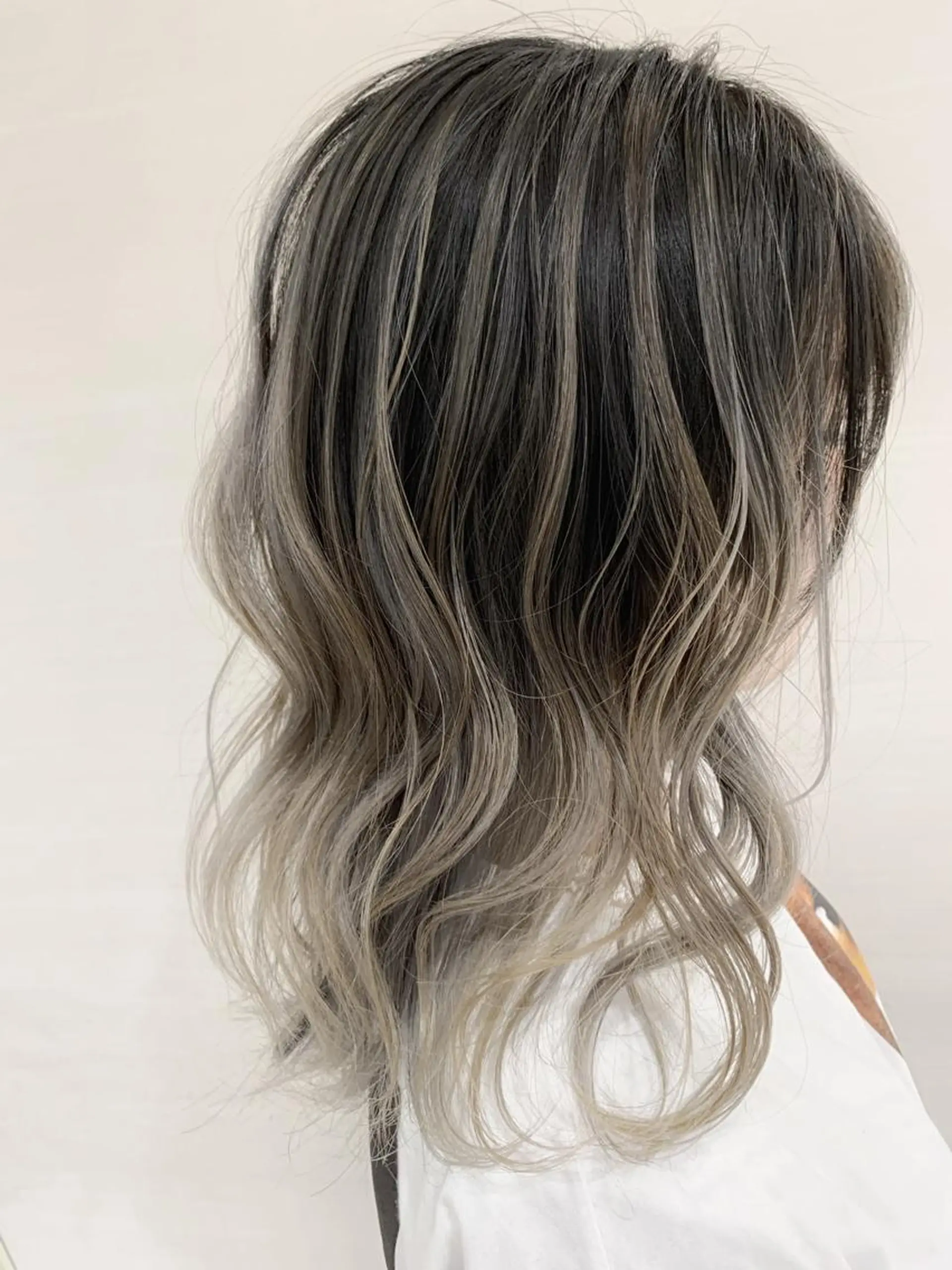 セミロング カラー MODE K´s eau髪質改善特化のヘアスタイル