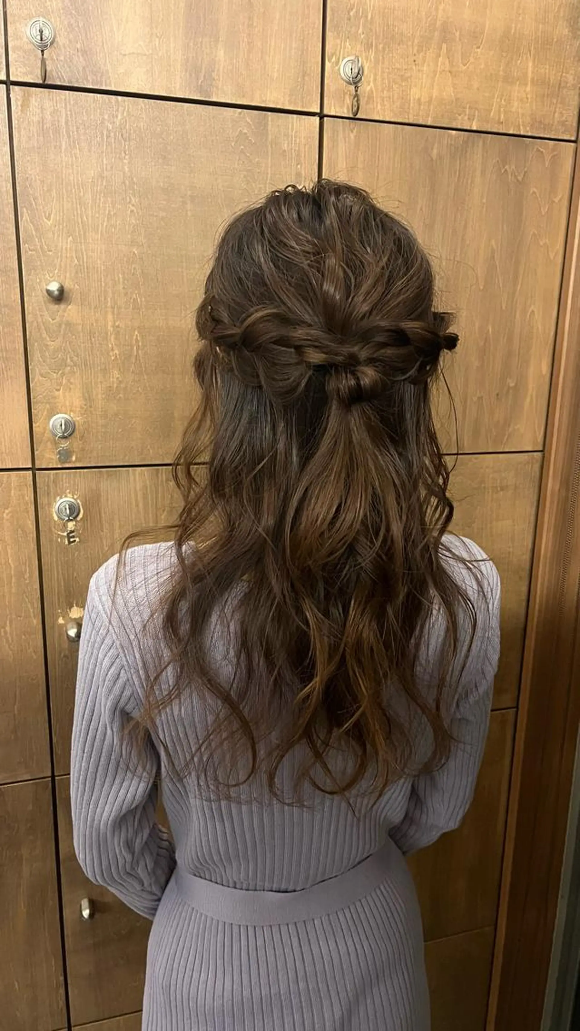 ロング カラー ヘアアレンジ 栗林 姫花のヘアスタイル