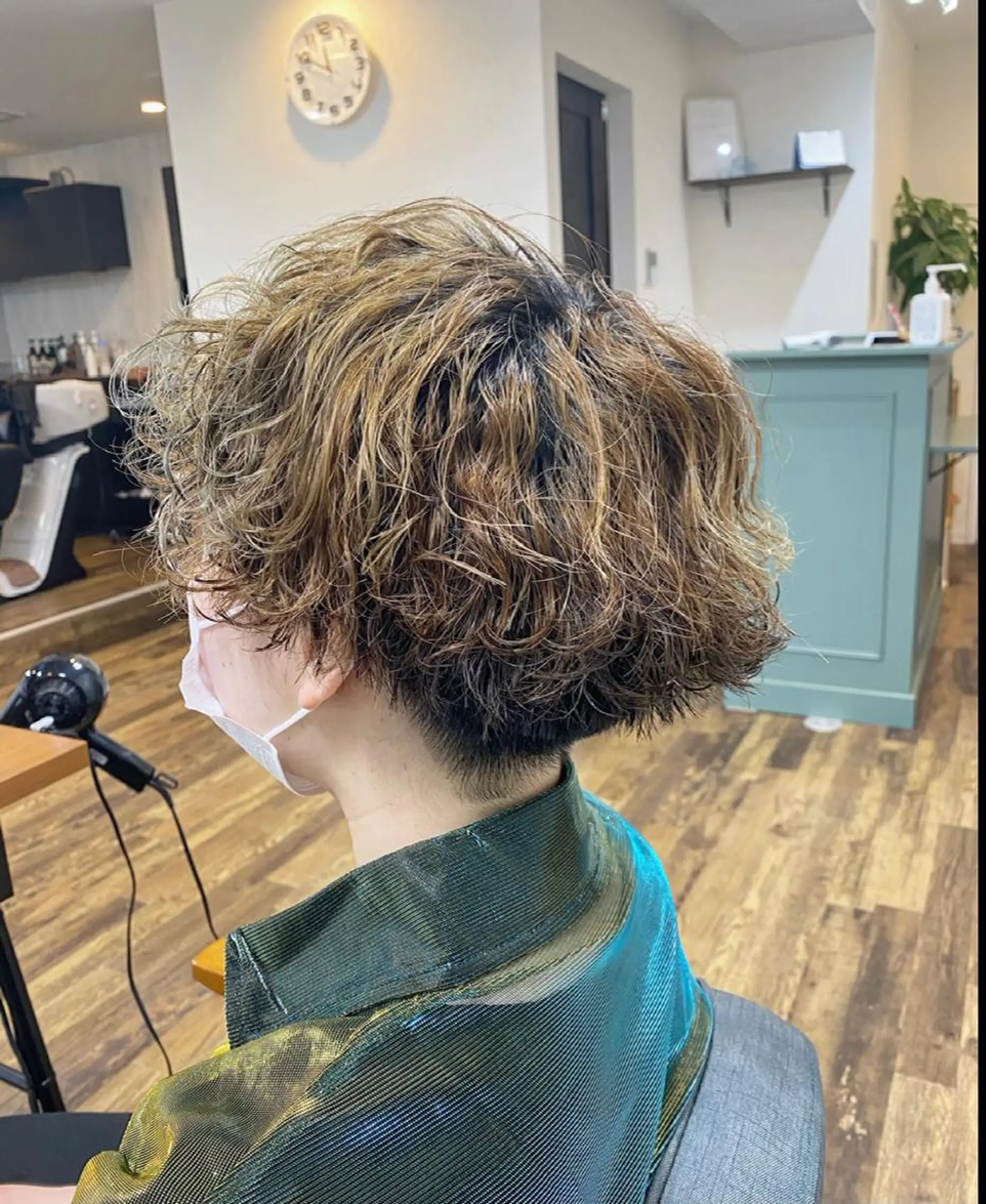 ショート カラー パーマ メンズ カット パーマ TELA  HAIR 土浦所属・TELA HAIR 副代表　岡田のヘアスタイル