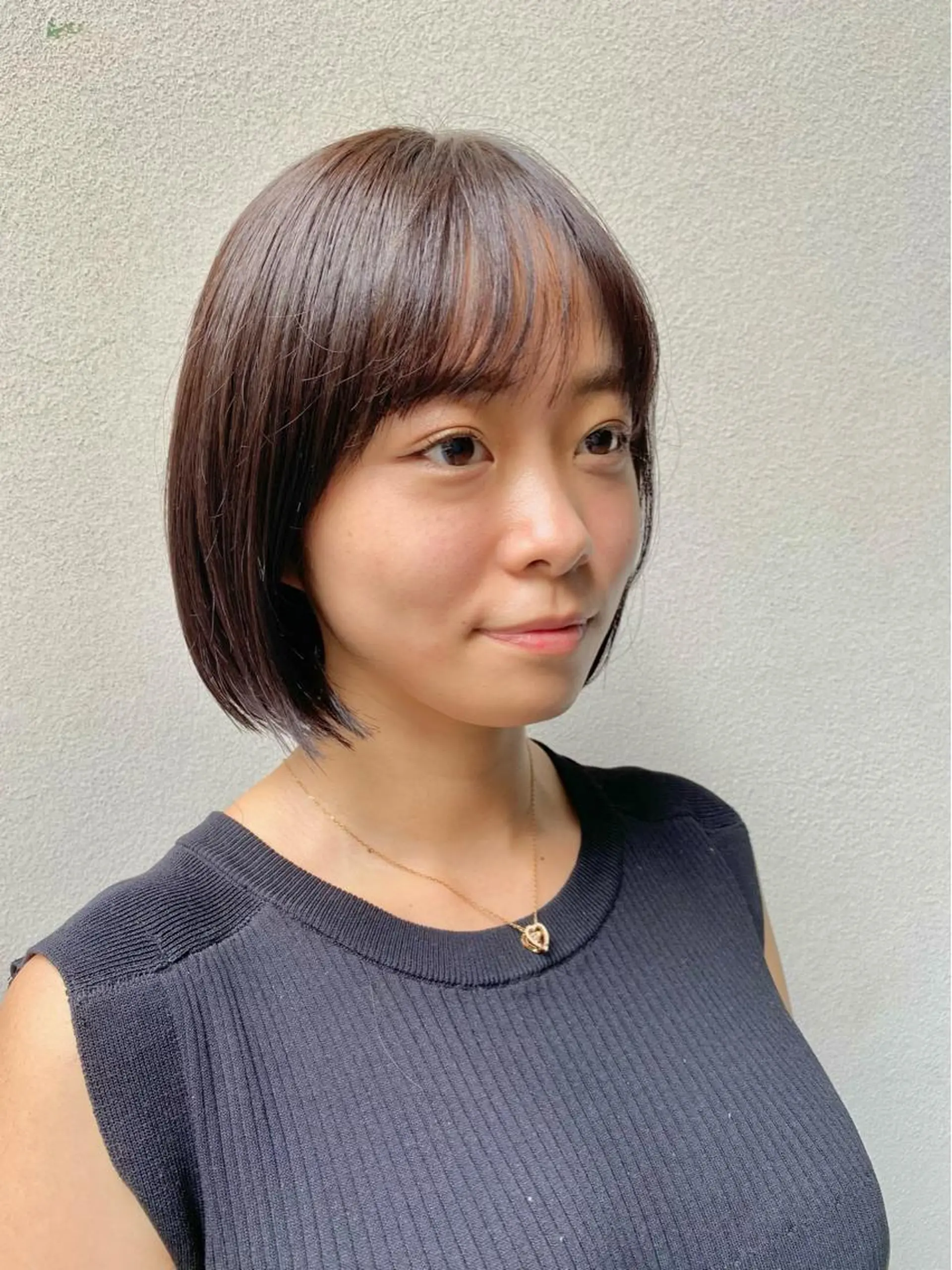 ショート カラー ショートボブ グレージュ ラベンダーカラー ラベンダーグレージュ ラベンダーグレー カット ヘアカラー トリートメント ボブ/縮毛矯正/ レイヤー/塚田のヘアスタイル