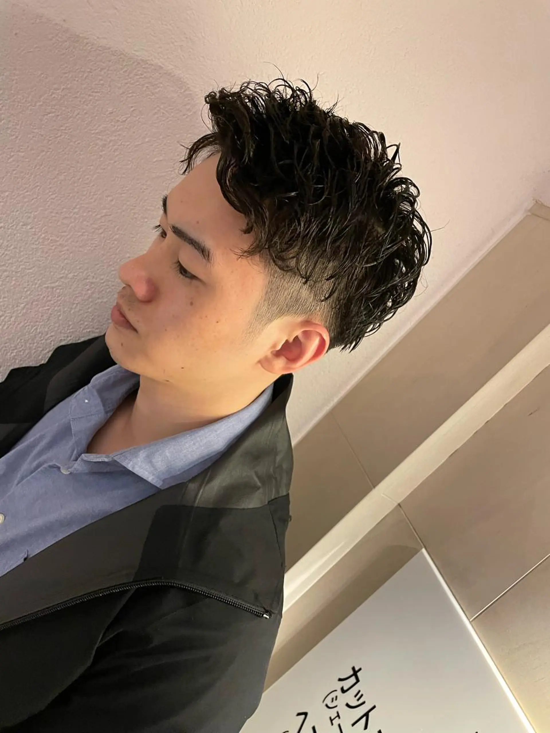 ショート パーマ 中越 仁一郎のヘアスタイル
