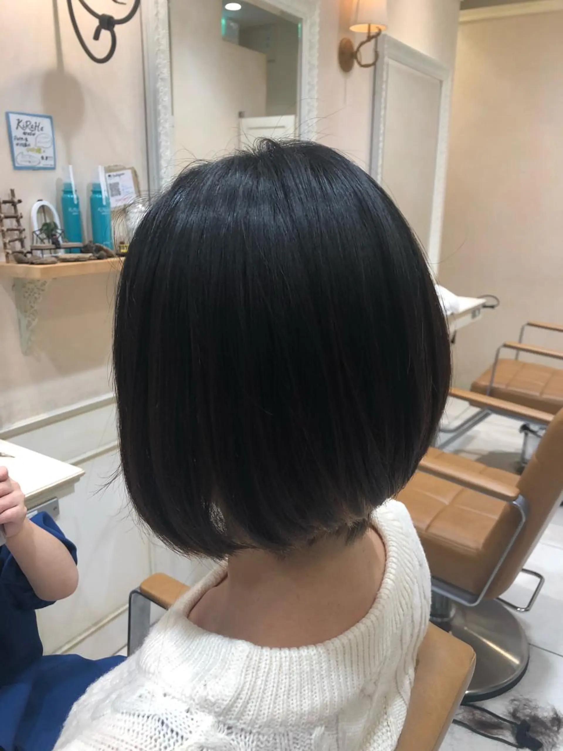 ショート ショートボブ ボブ ショートヘア ツヤ髪カラー💎 佐藤あきのヘアスタイル