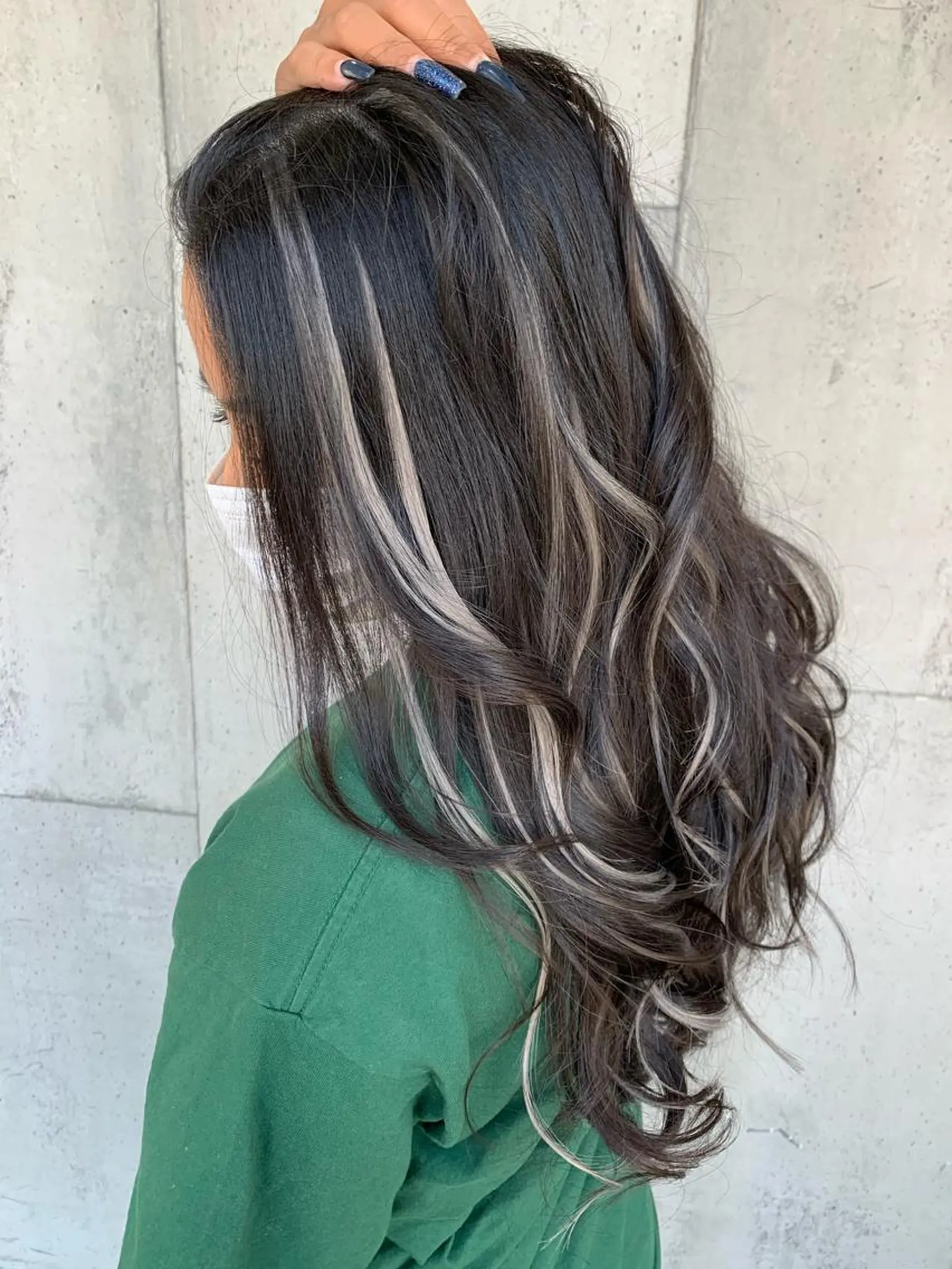 ロング Mikuri 【Little】のヘアスタイル