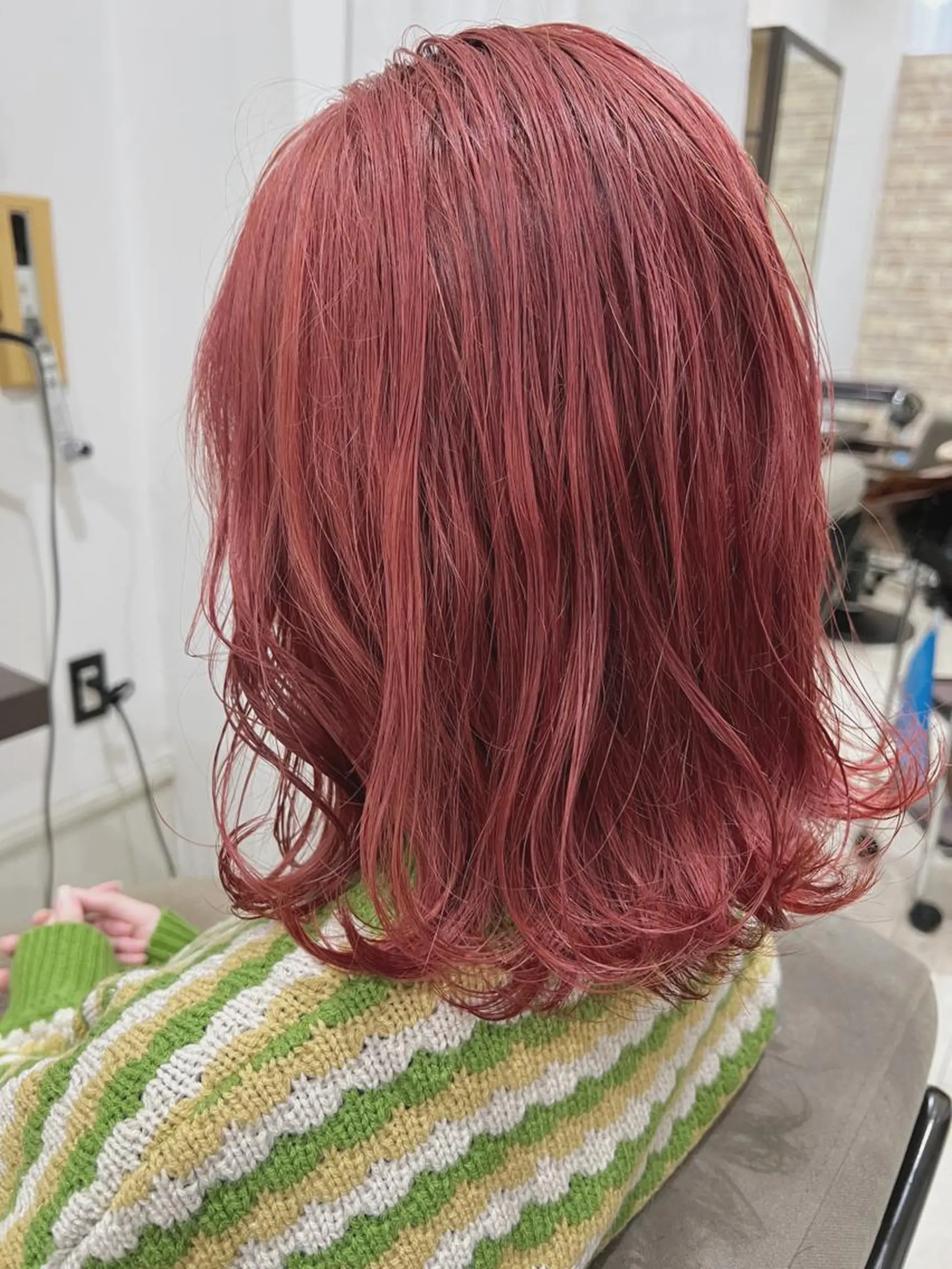 ミディアム カラー ピンクカラー ルビー カット ヘアカラー トリートメント umi所属・NAKAGAWA YUICHIのヘアスタイル