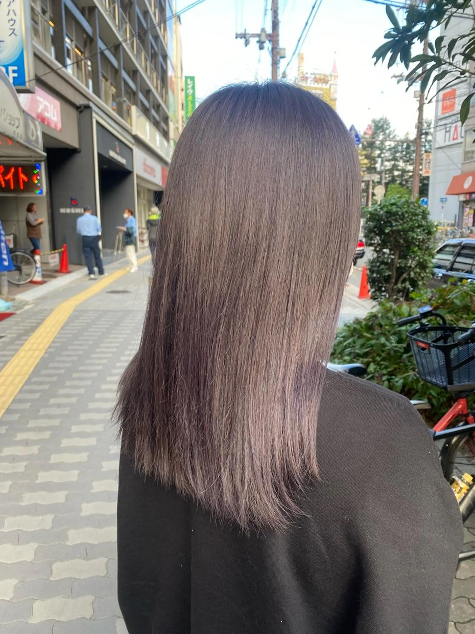 セミロング 大野 美紅のヘアスタイル