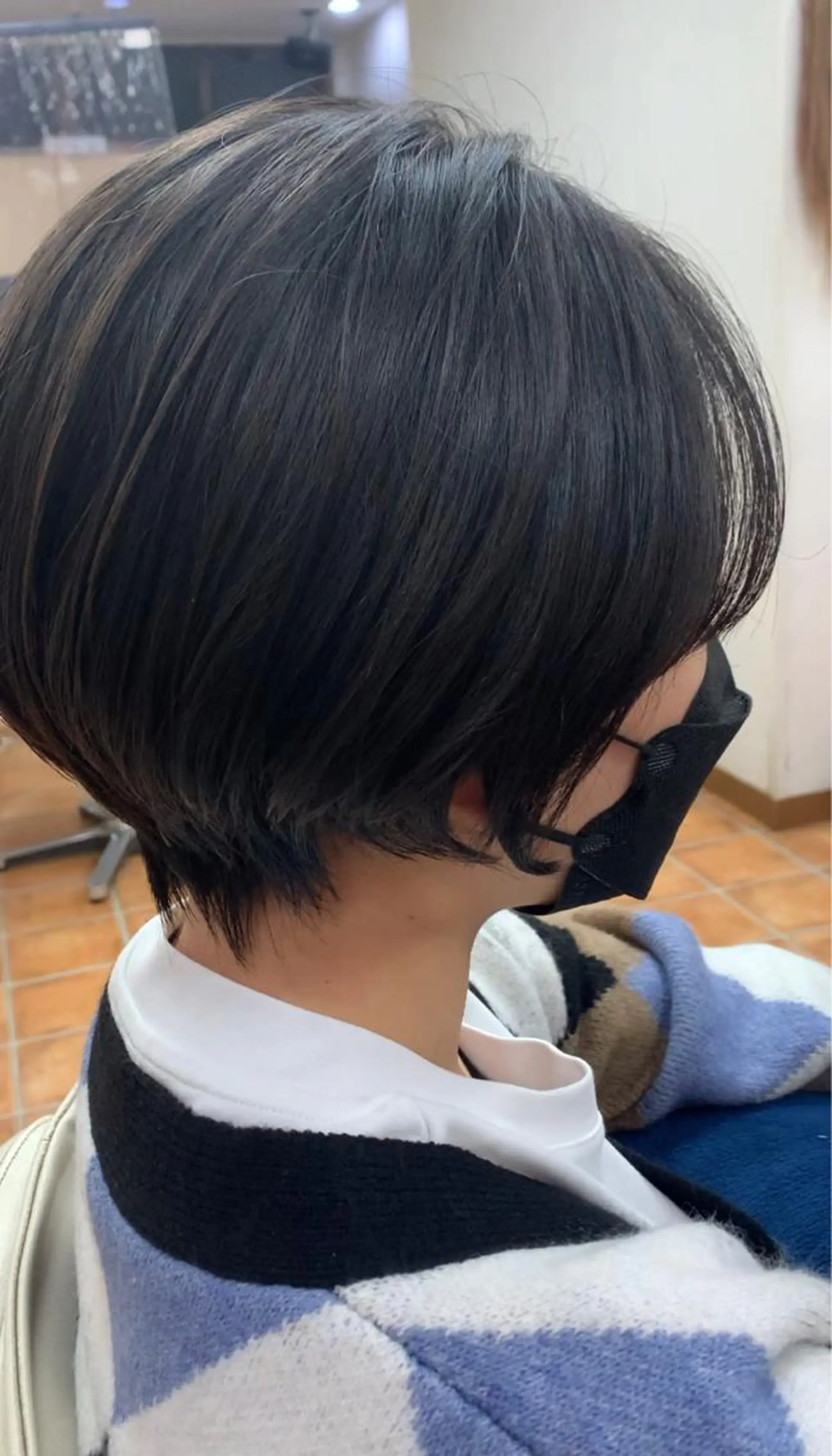 ショート フリーランス理美容師 いさかのヘアスタイル