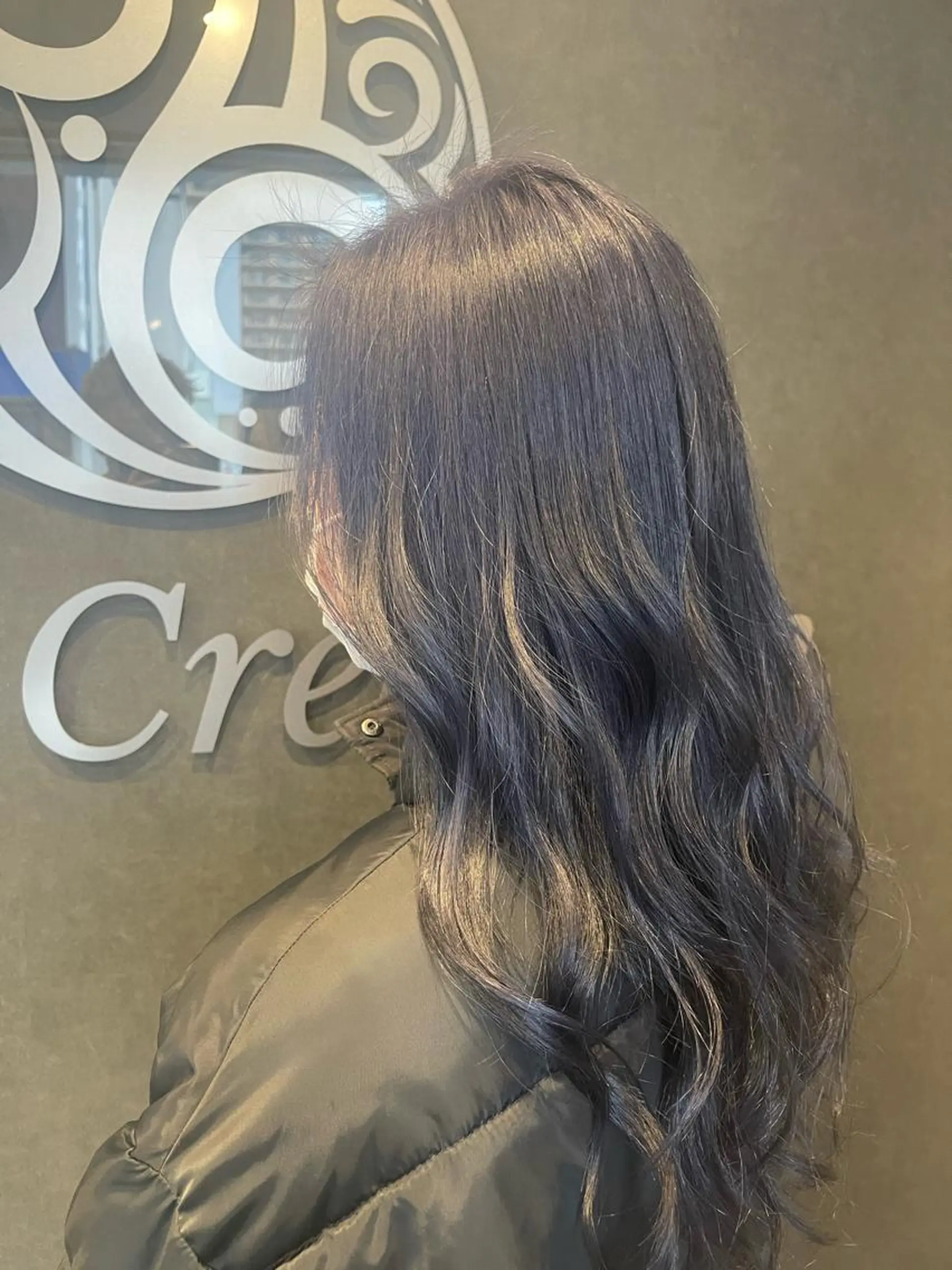 ロング ヘアカラー ハイトーン ／ レイヤー/吉田陸斗のヘアスタイル