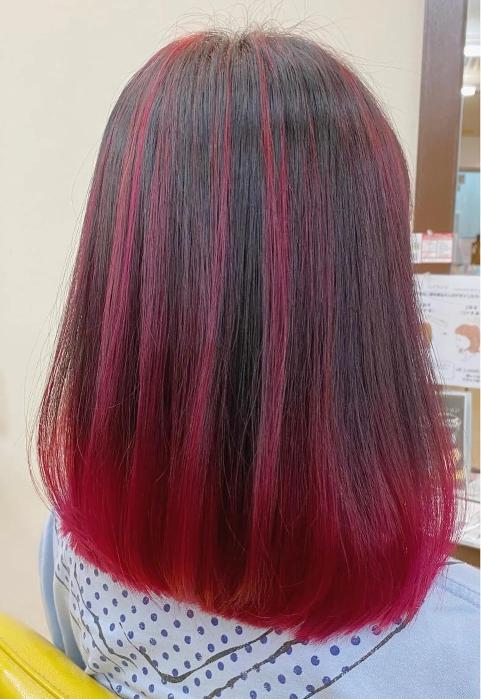 セミロング カラー バレイヤージュ ピンクカラー レイヤーカット 寺澤 🌈祐のヘアスタイル
