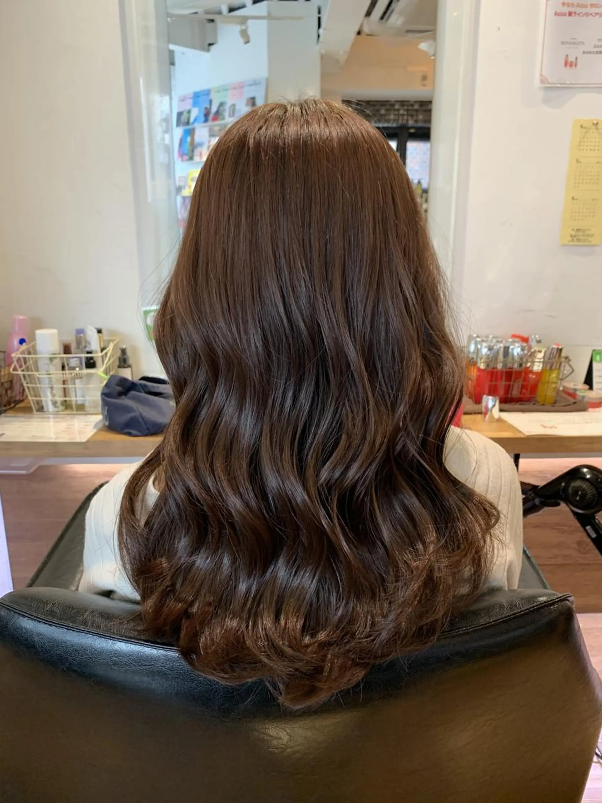セミロング ヘアカラー snowdrop 和田のヘアスタイル