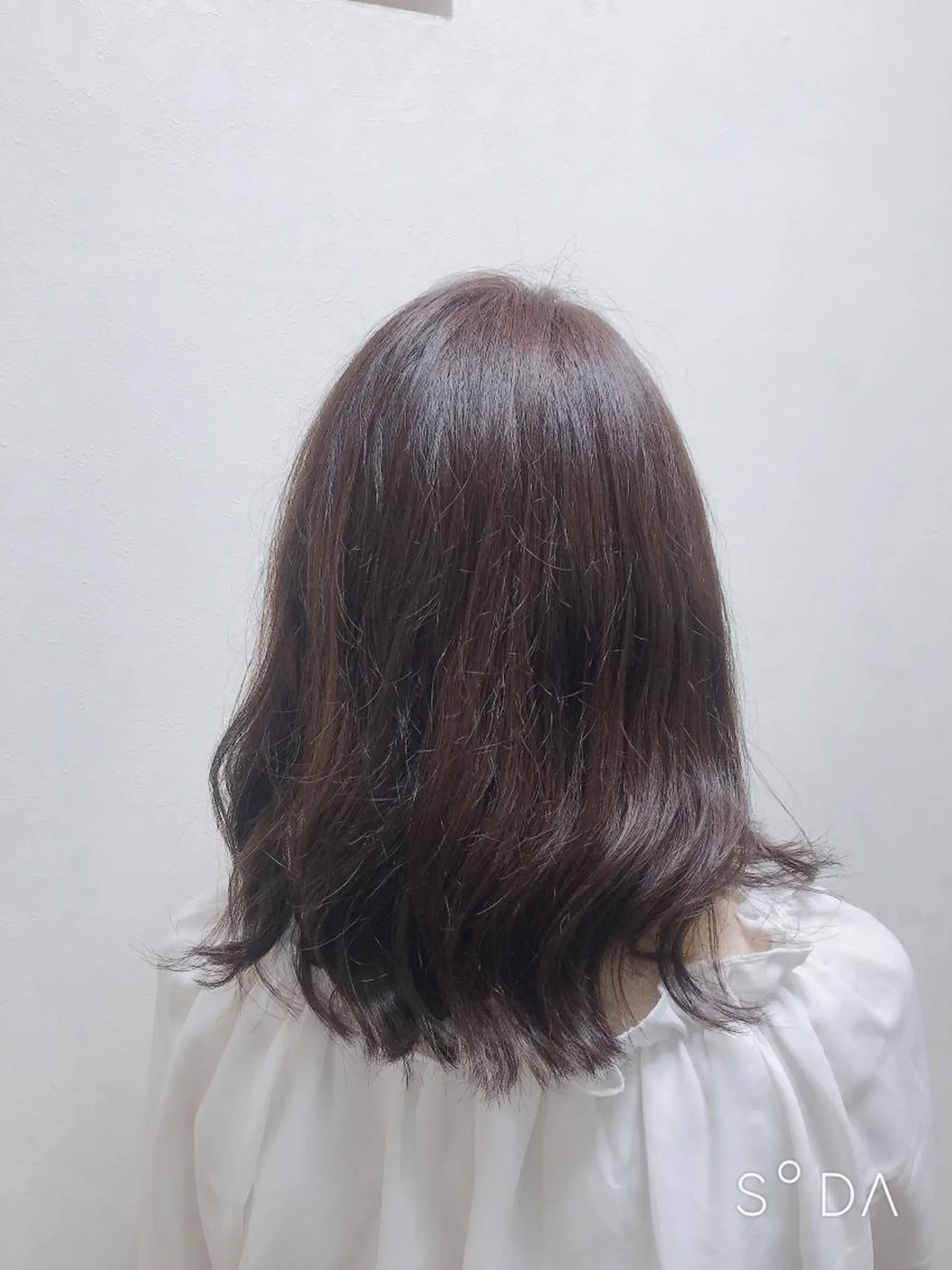 ミディアム 松本平太郎美容室大宮店所属・もりたみかこ 美容師お休み中のヘアスタイル