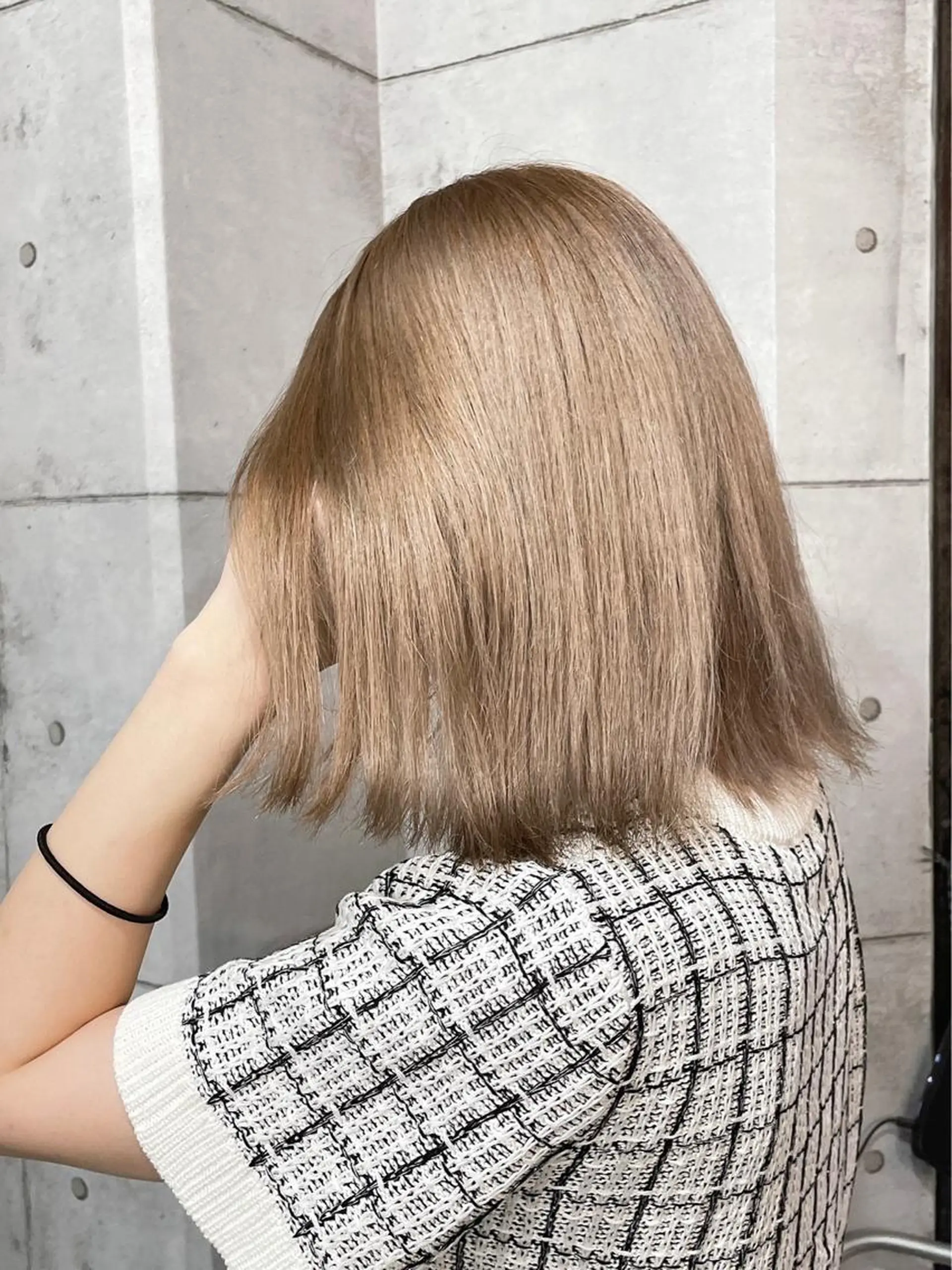 ミディアム ハイライト 髪質改善 韓国風ヘア トリートメント カット ヘアカラー トリートメント &mirai MISUZU【女性】のヘアスタイル