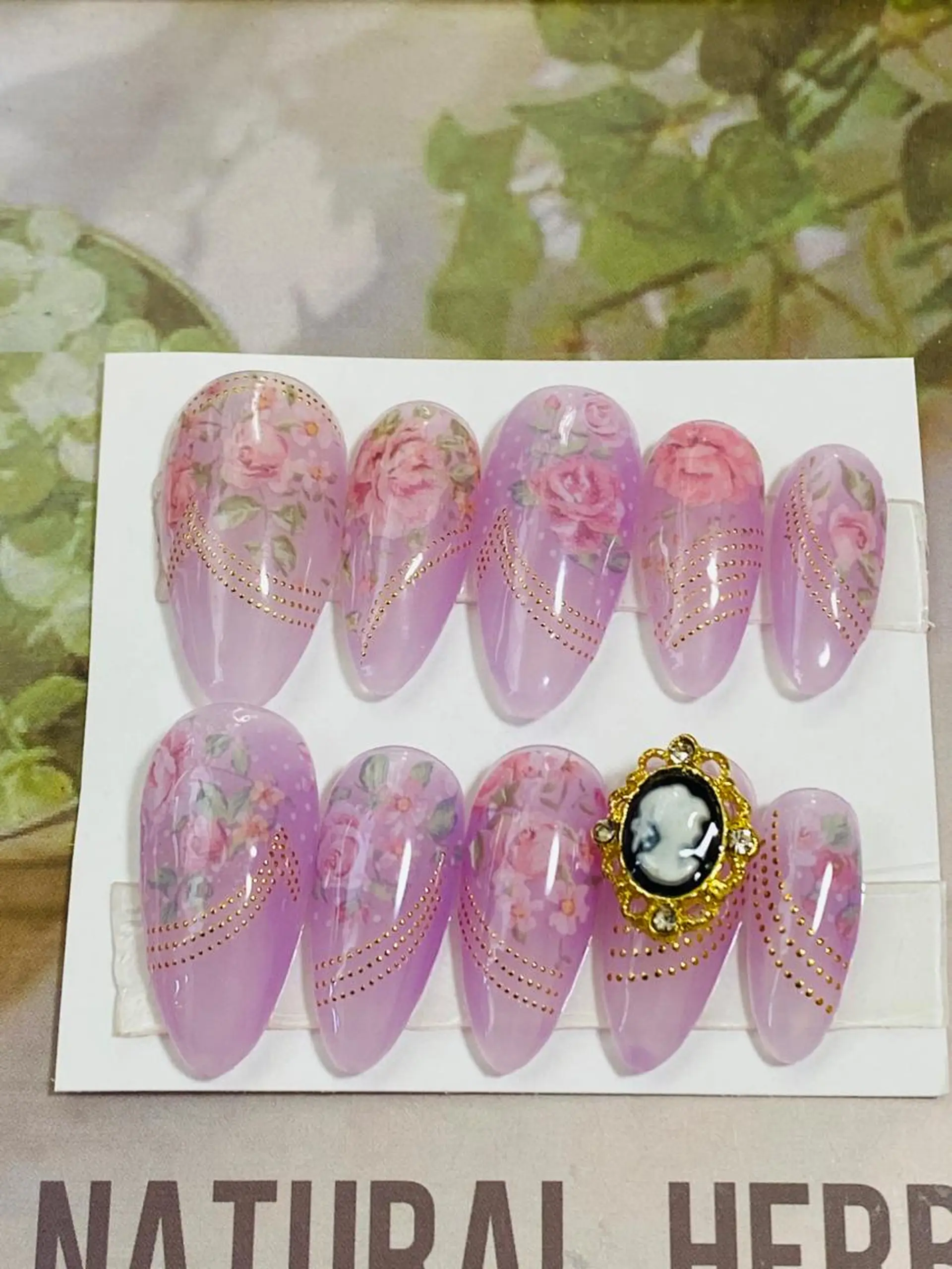 ネイル ネイルチップ 自宅ネイルサロン ♦️nuance♦️のネイルデザイン