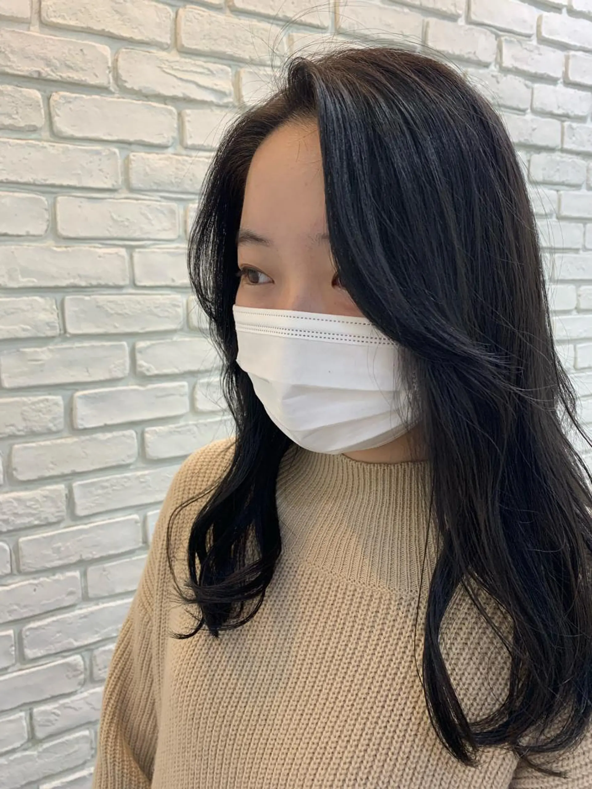 ロング カラー CHIC 岩下真衣のヘアスタイル