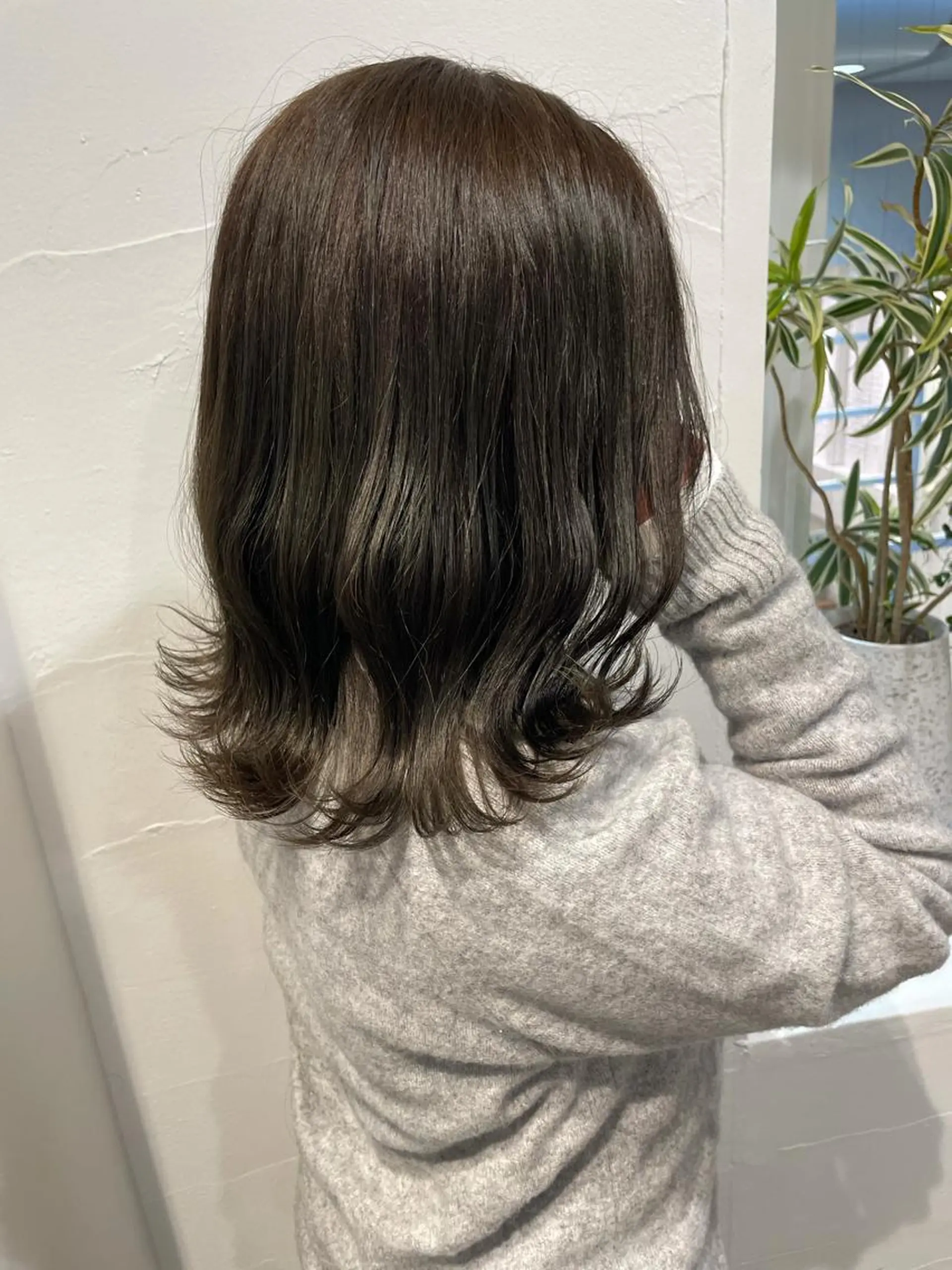 ミディアム カラー 透明感カラー ダブルカラー ハイライトカラー ハイライト . AYUKAのヘアスタイル