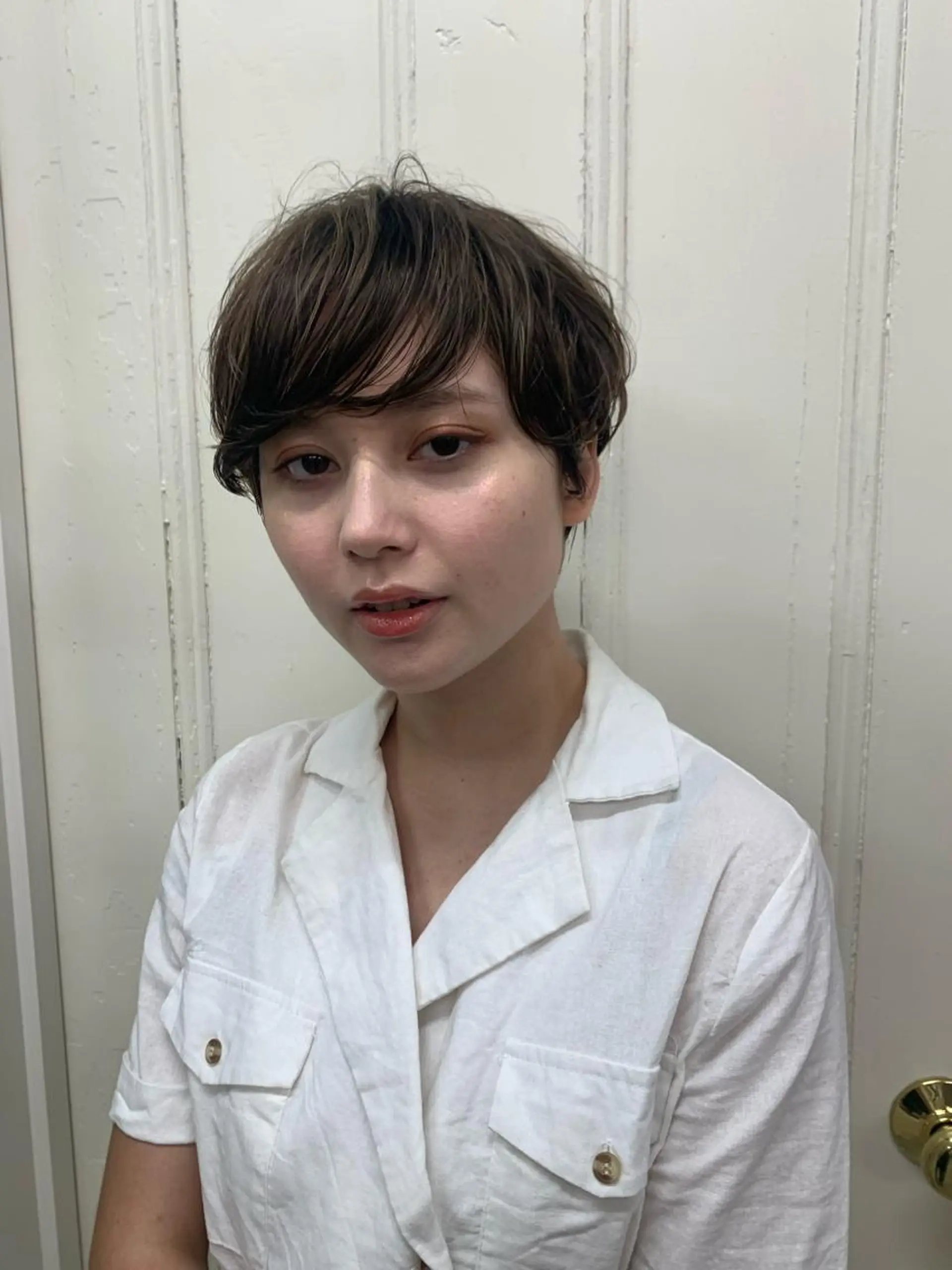 ショート コヤマ ナミのヘアスタイル