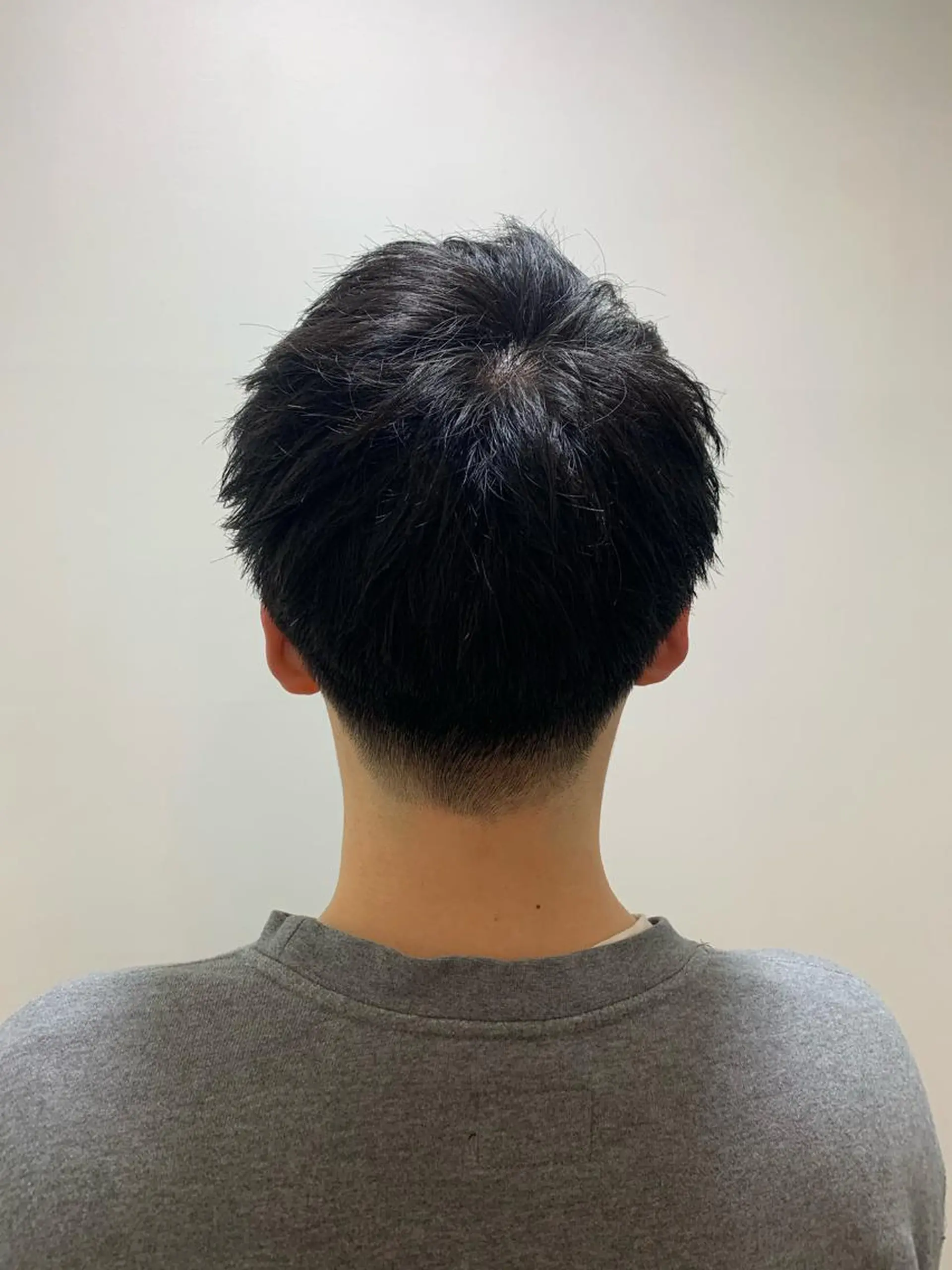 メンズ 鈴木 優美のヘアスタイル