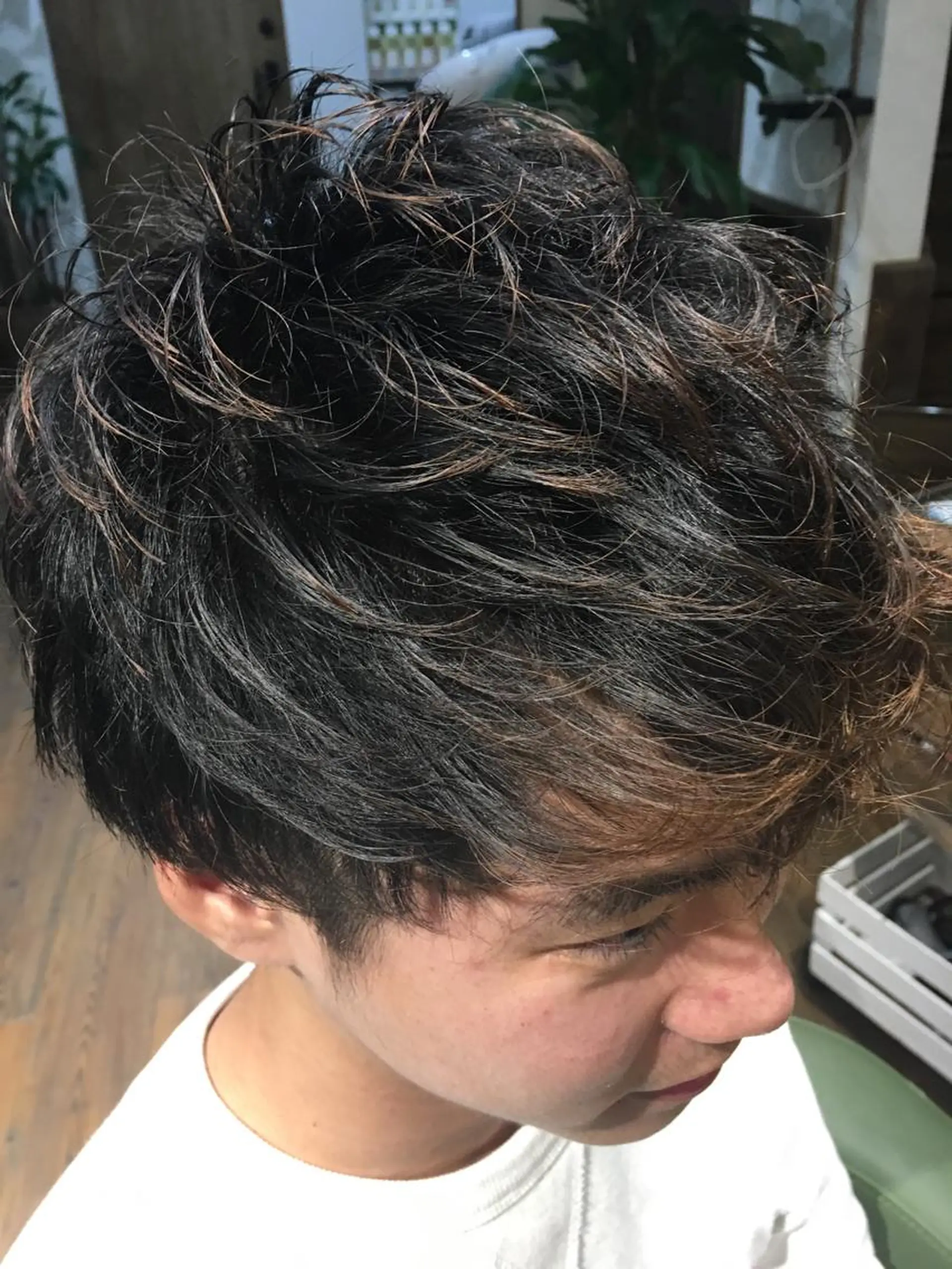 ショート パーマ メンズ メンズパーマ カット ヘアカラー 島田 竜也のヘアスタイル