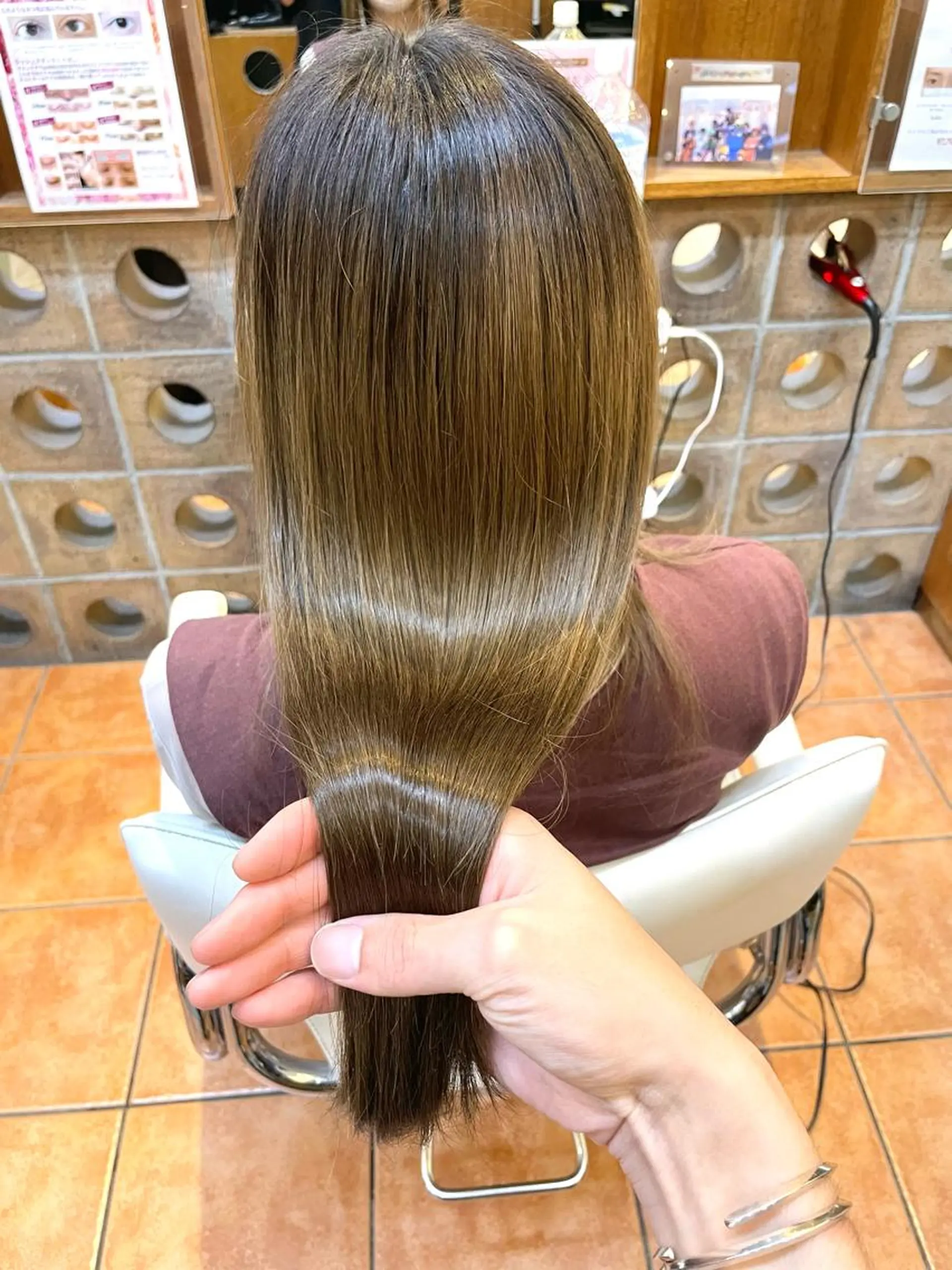 ロング くせ毛 縮毛矯正 ✨美髪矯正&ショート の小林✨のヘアスタイル