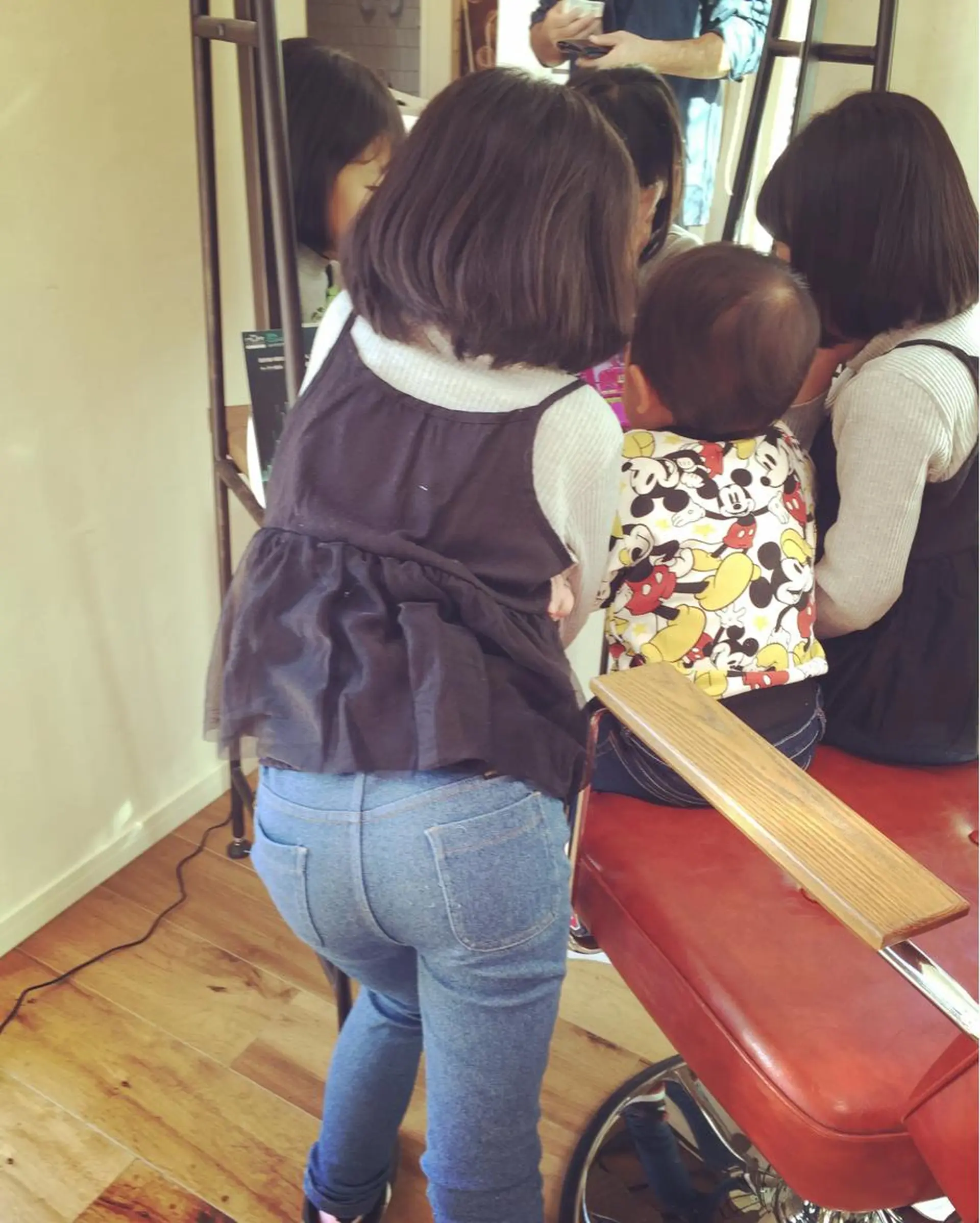 MAKEーUP WARMメーキャップウォーム所属・MAKEーUP WARMのヘアスタイル