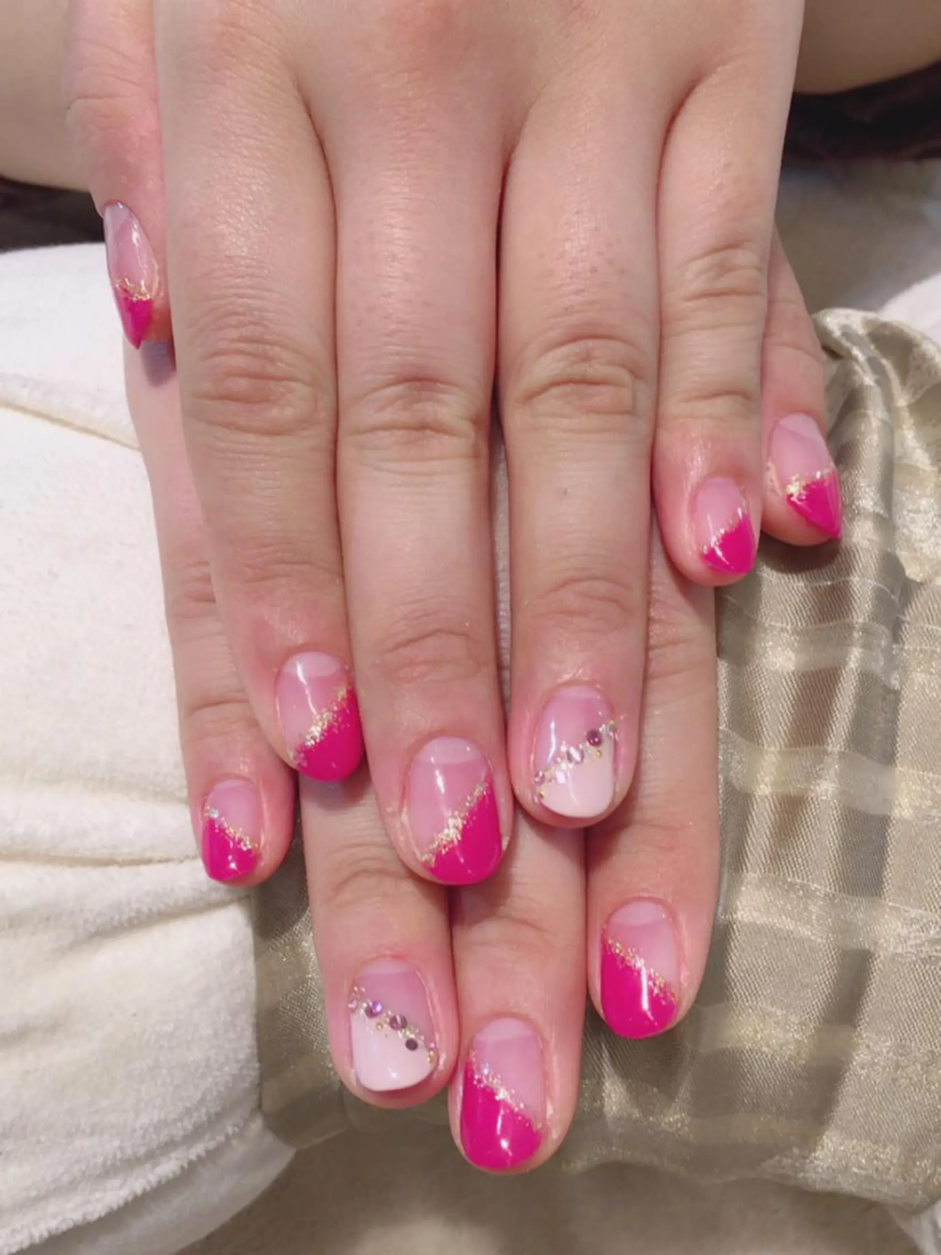 ネイル ビジューバイアクイユ ネイルズ　東中野店のネイルデザイン