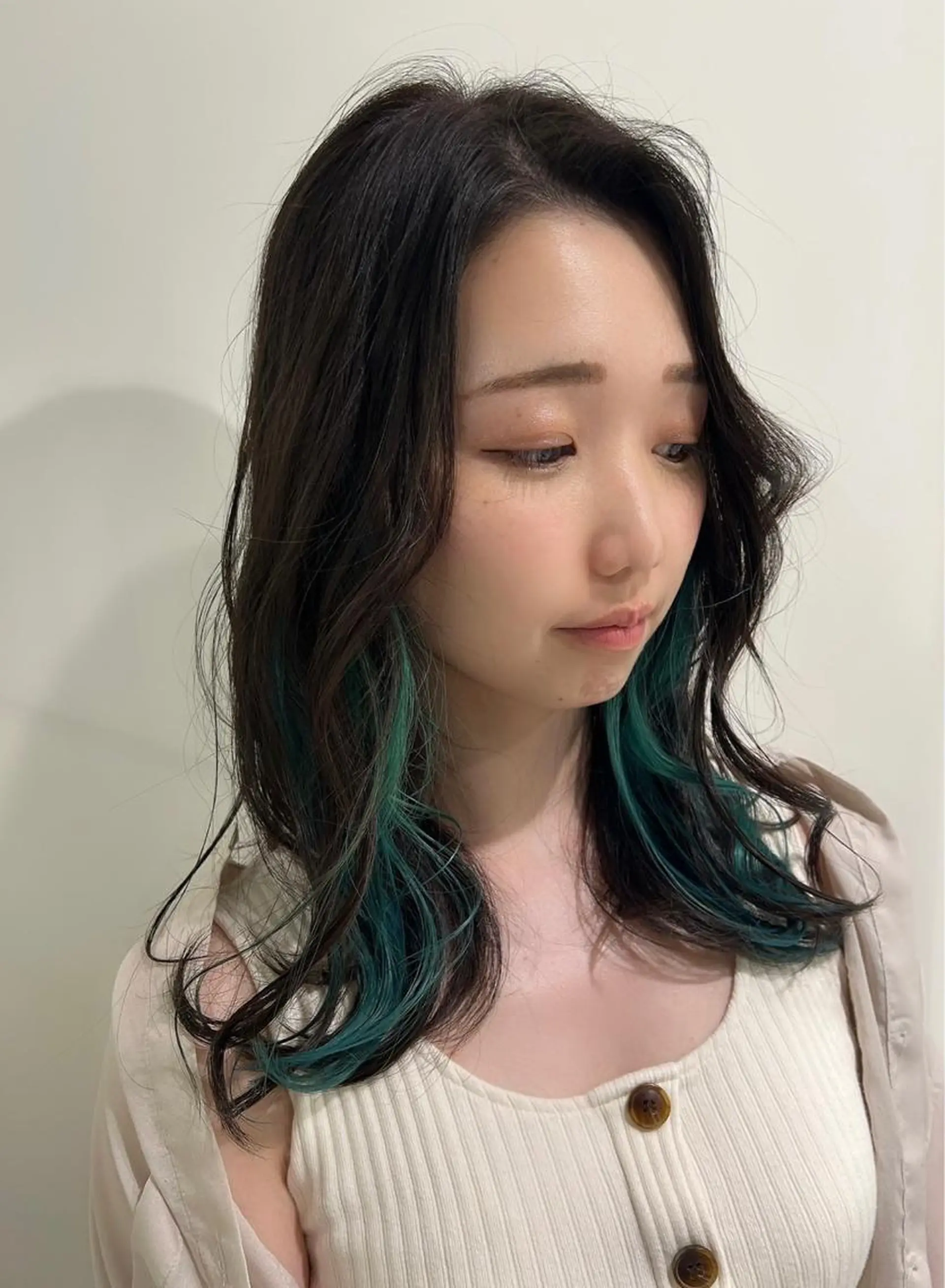 ミディアム カット ヘアカラー 安井 貞好のヘアスタイル