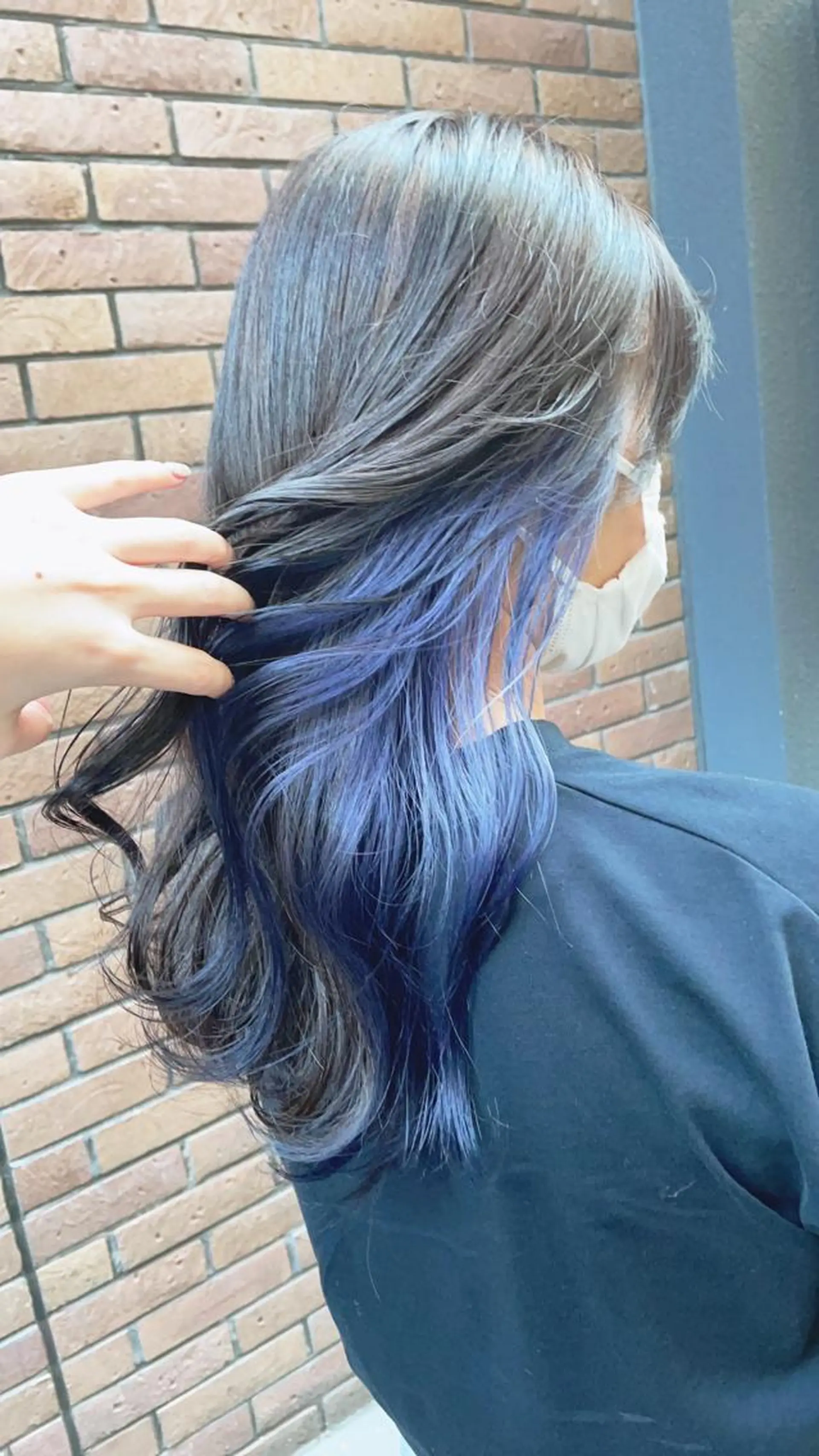 ロング カラー ブリーチ ヘアカラー トリートメント 渋谷:インナーカラー ／🍒エリカ🍒のヘアスタイル