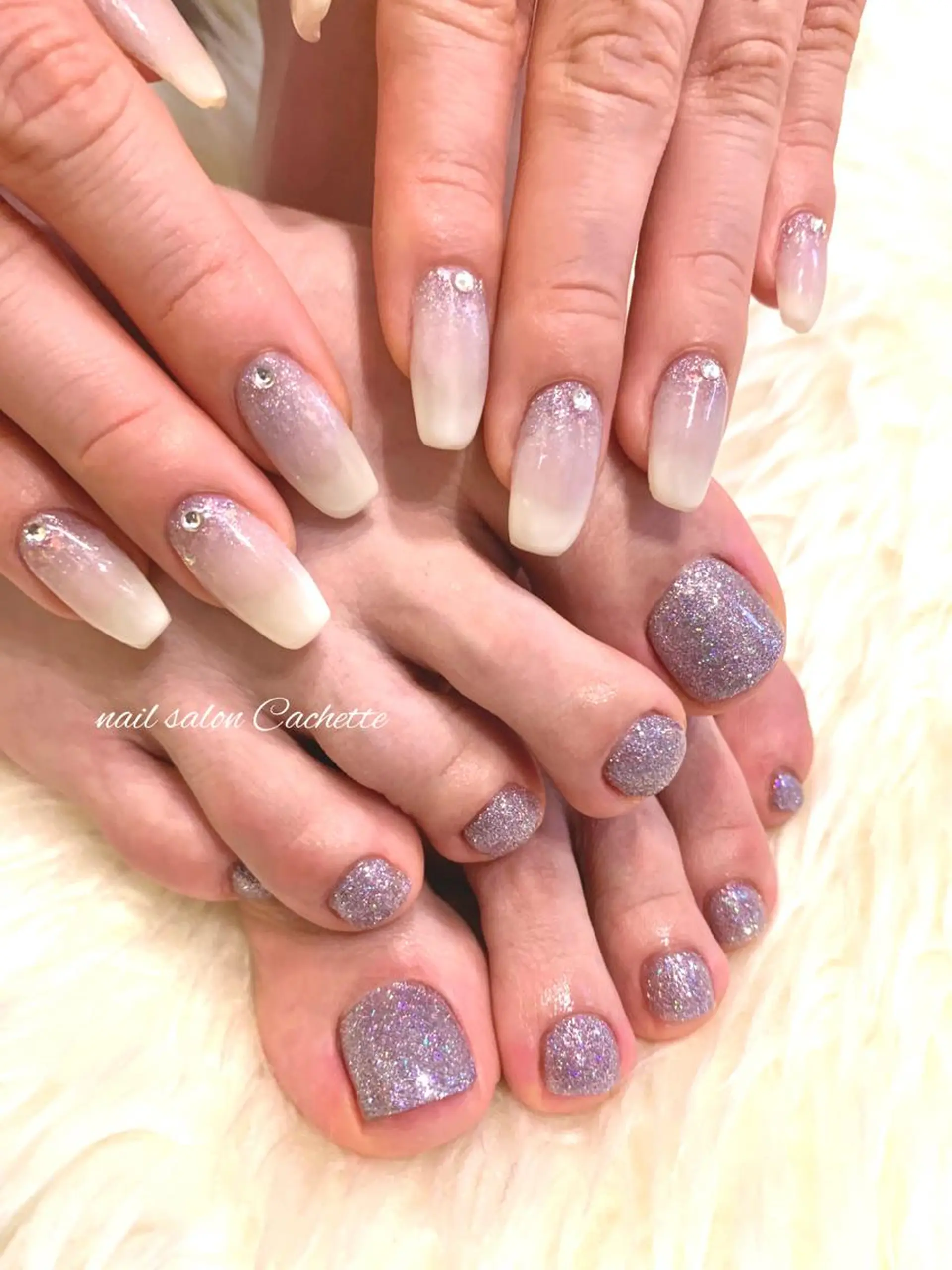 ネイル フットネイル ワンカラーネイル ✧Cachette✧ YUKARIのネイルデザイン