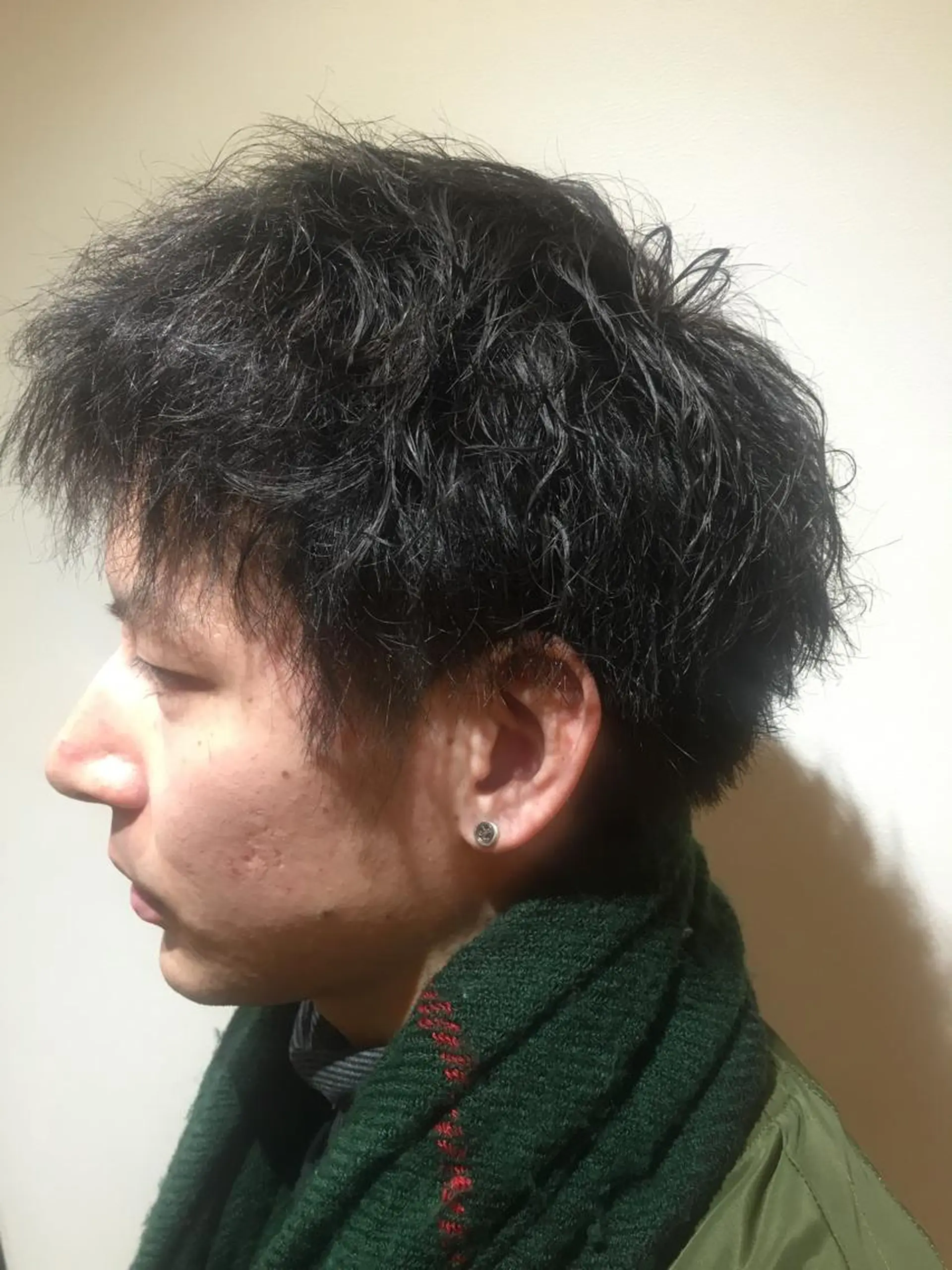 ショート パーマ メンズ ウルフカット／吉村 桃子のヘアスタイル