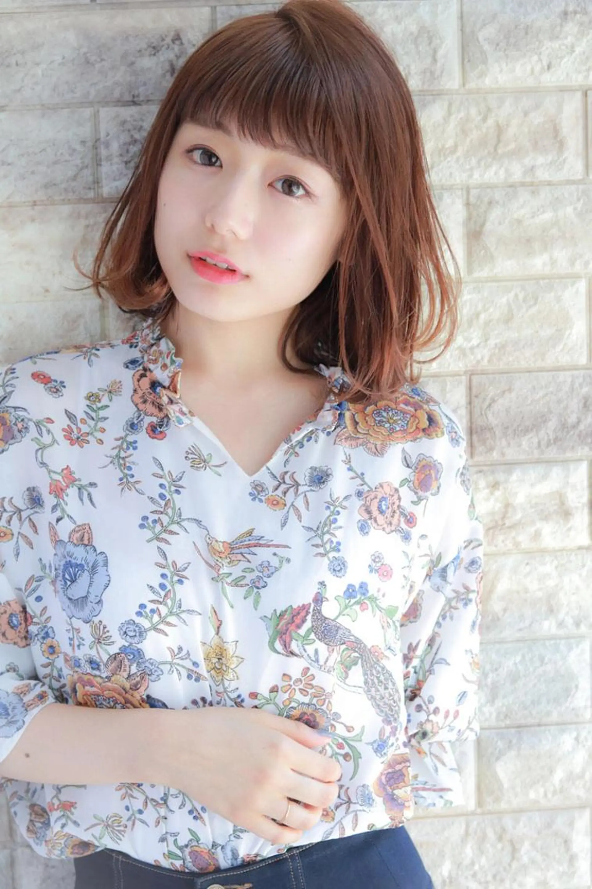 ミディアム カット ヘアカラー 縮毛矯正 トリートメント ほさか しんごのヘアスタイル