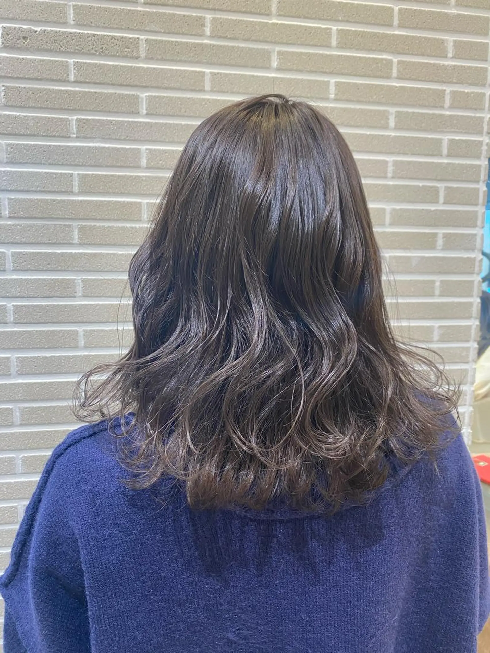 ミディアム カット ヘアカラー トリートメント 植田 菜月のヘアスタイル