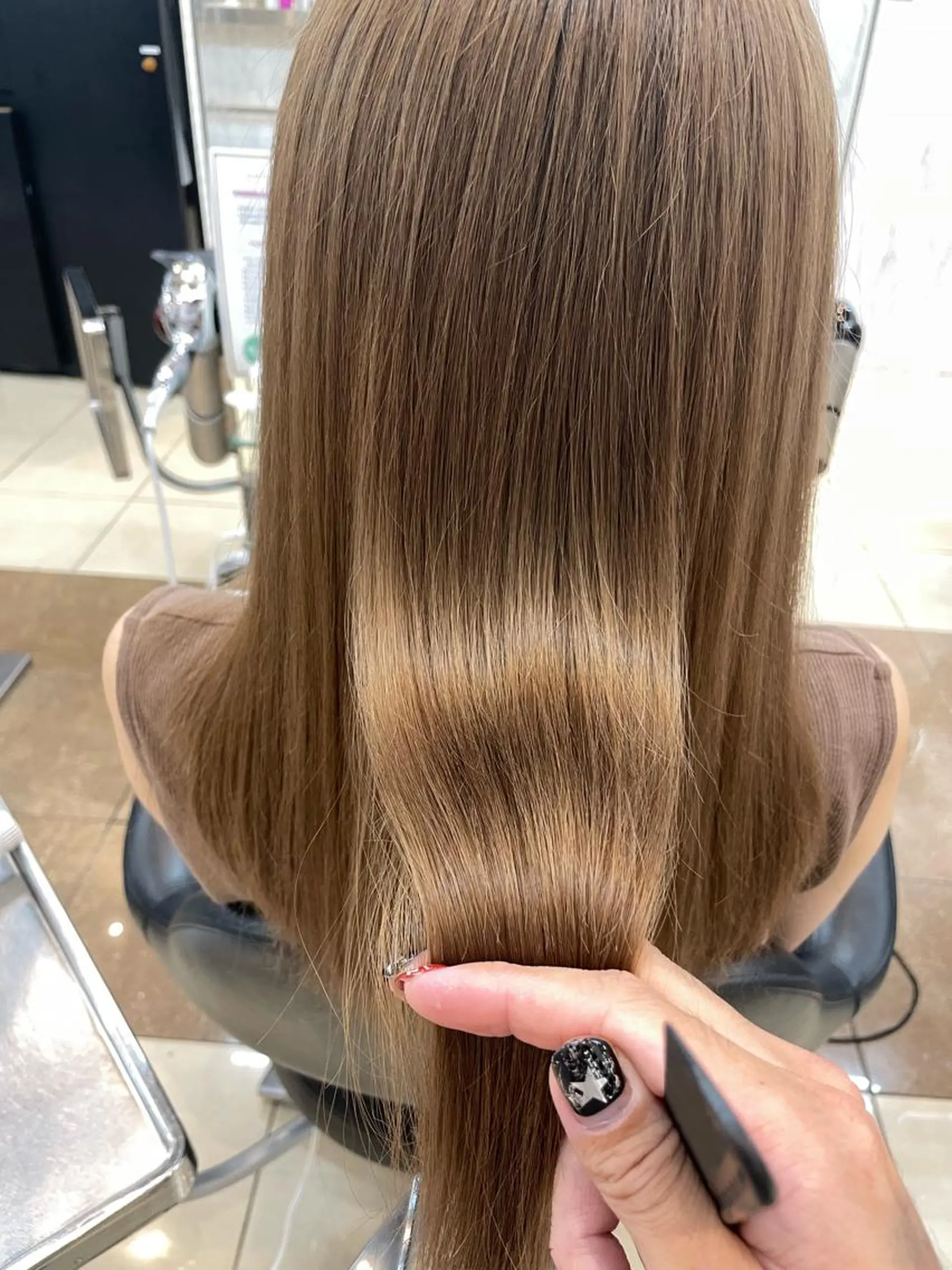 ロング 手塚 亮汰のヘアスタイル